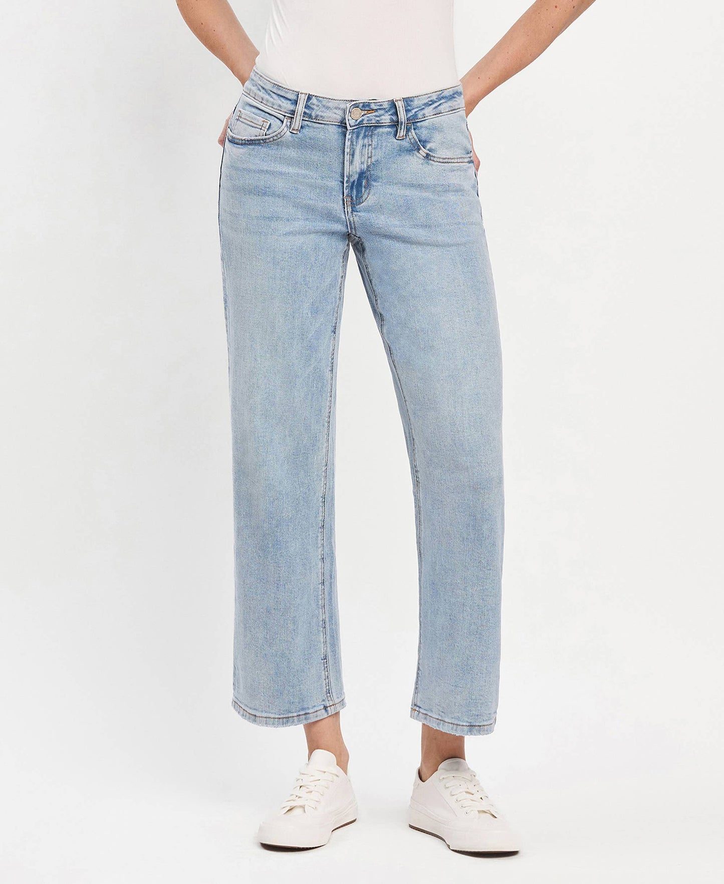 MID RISE DAD JEANS