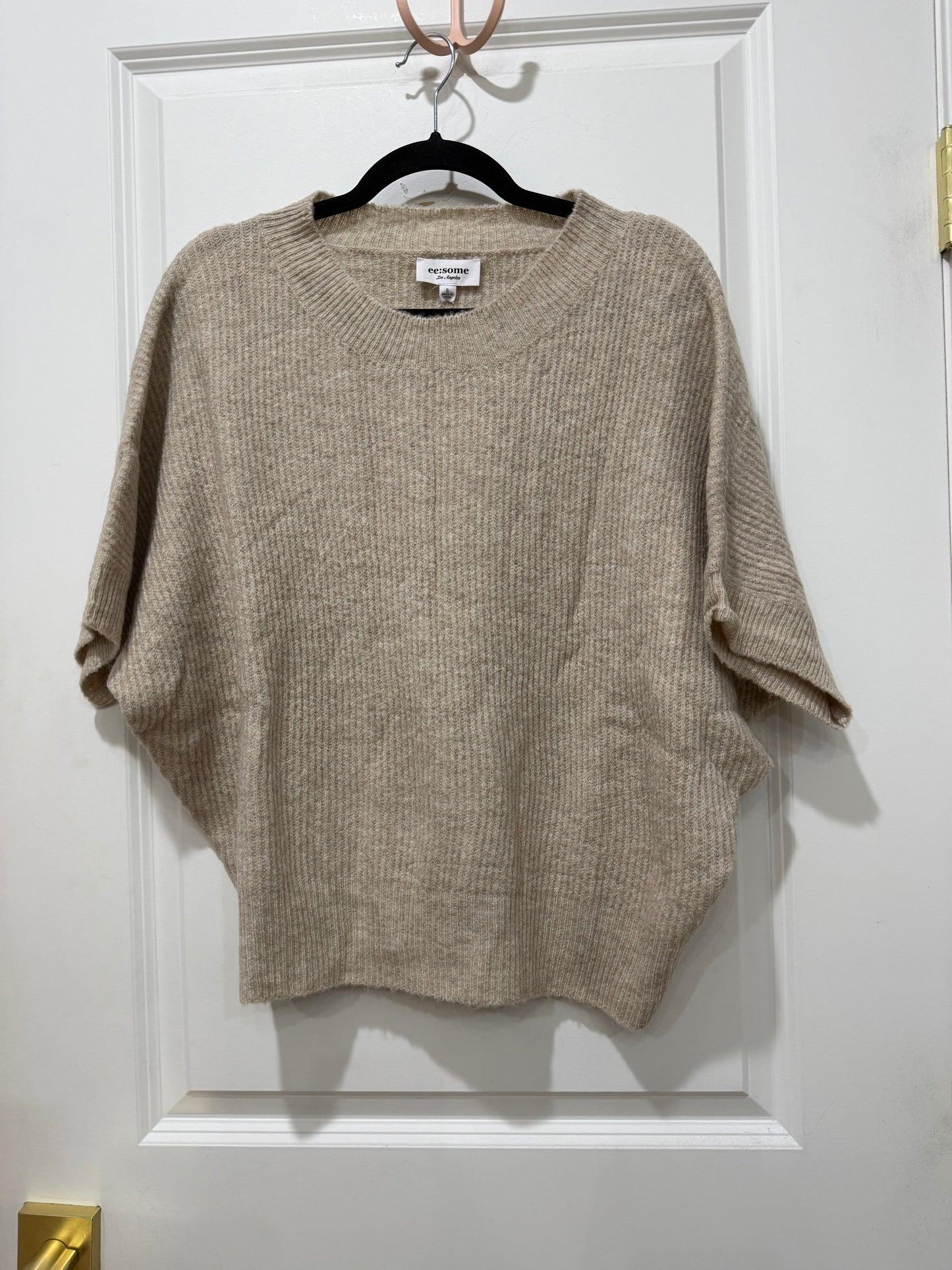 Sandy top