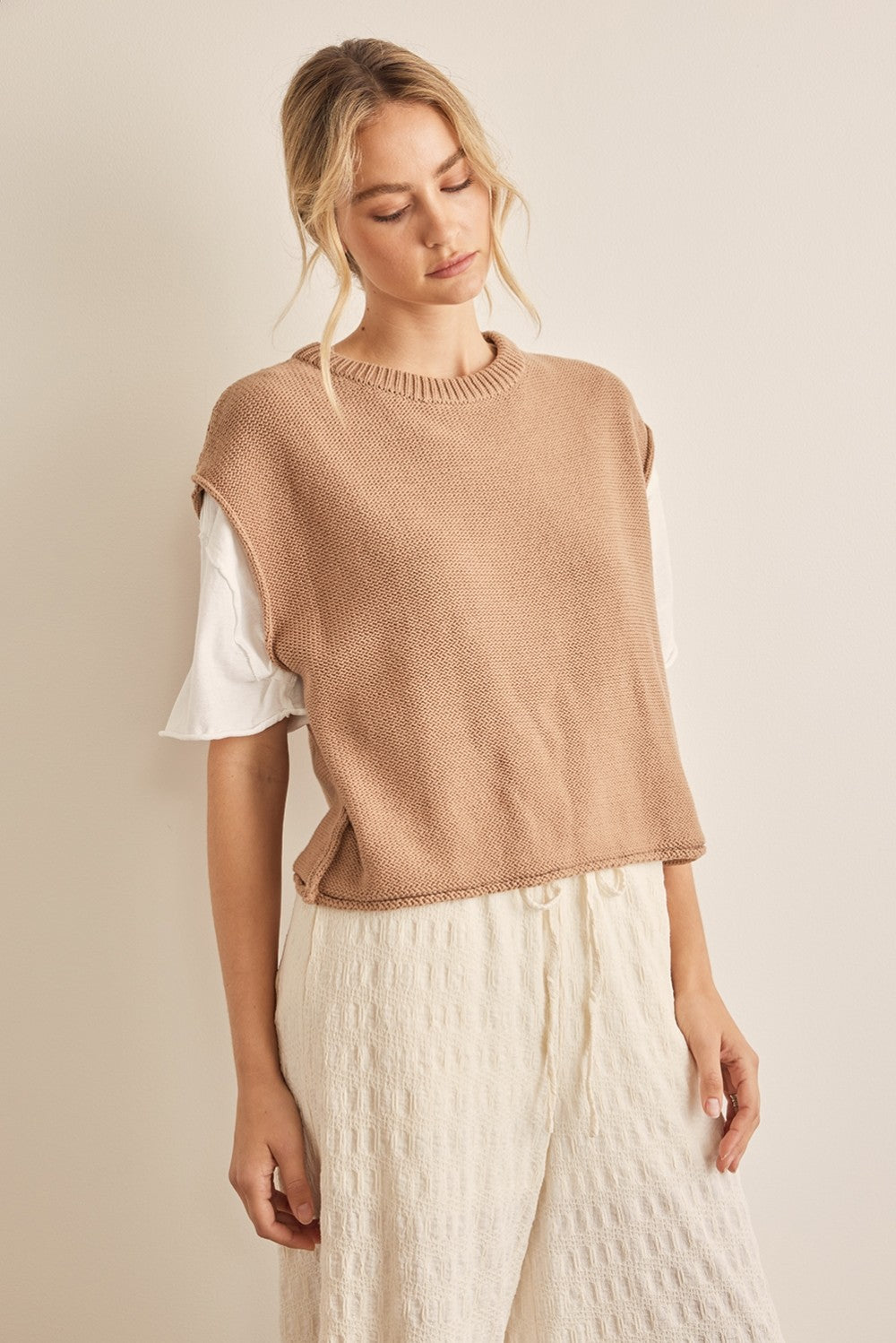 Loose fit knitted sweater-tan