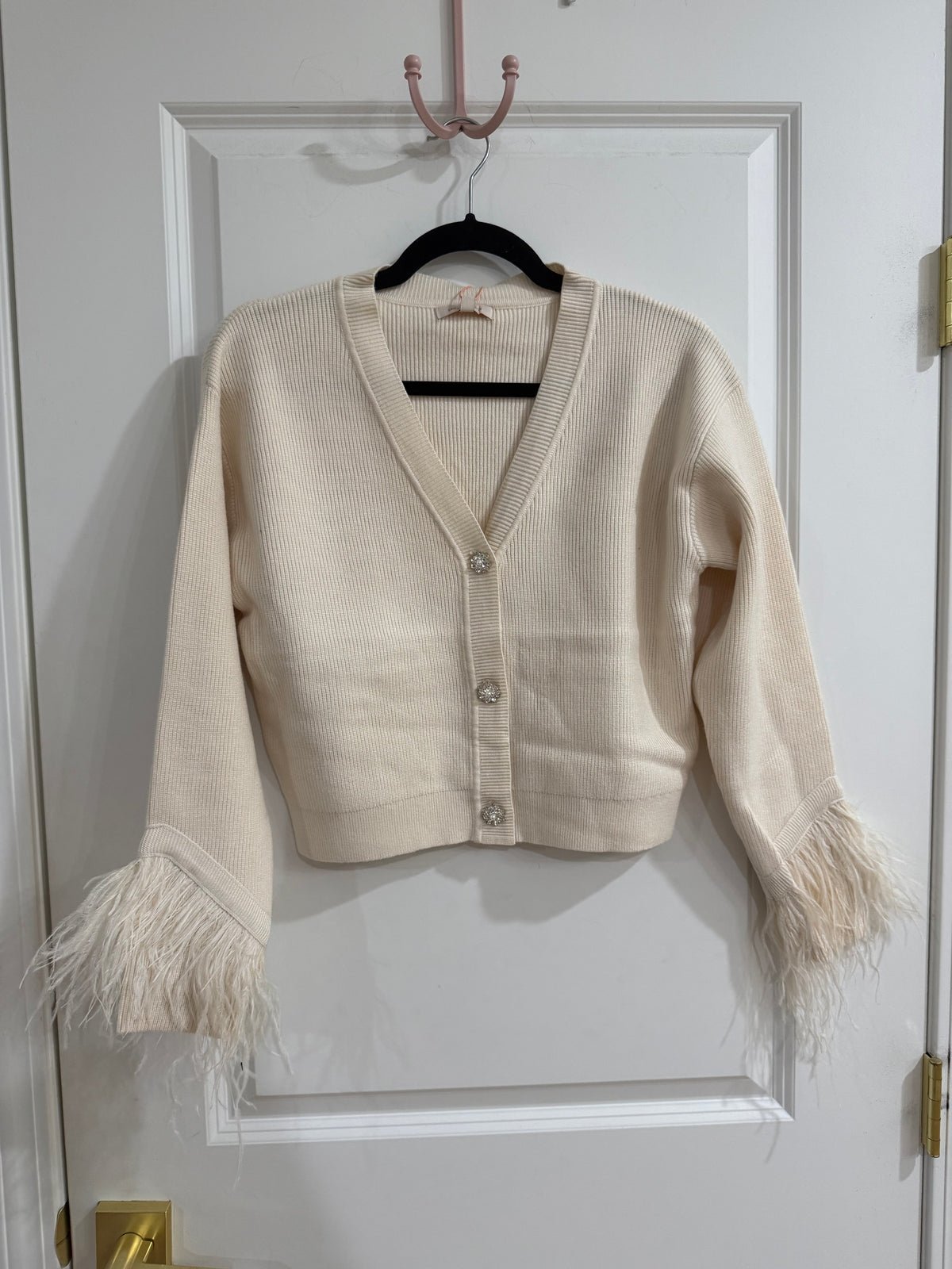 Feather BUTTON FRONT SWEATER - ivory