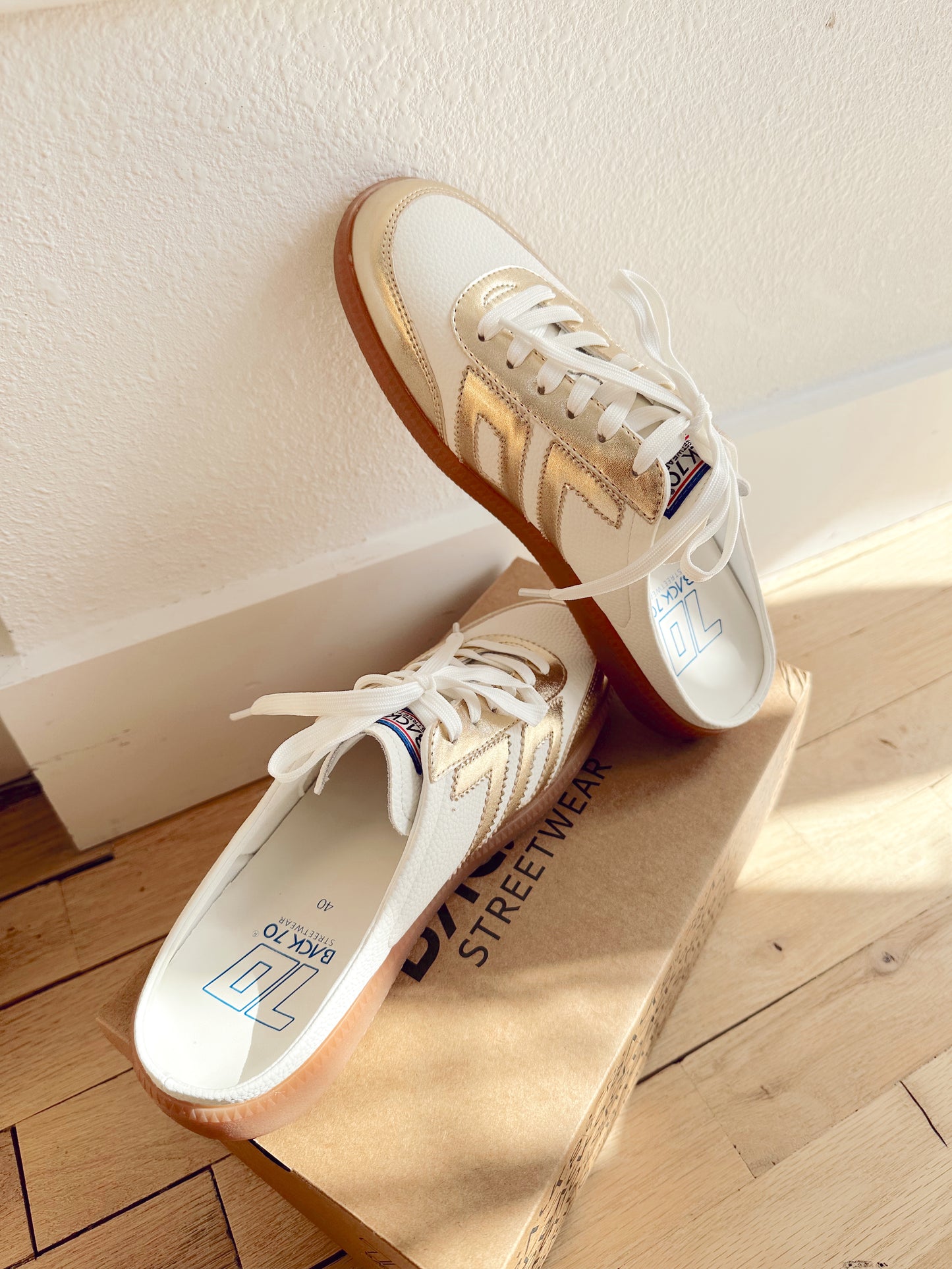 Easter metallic gold BACK70