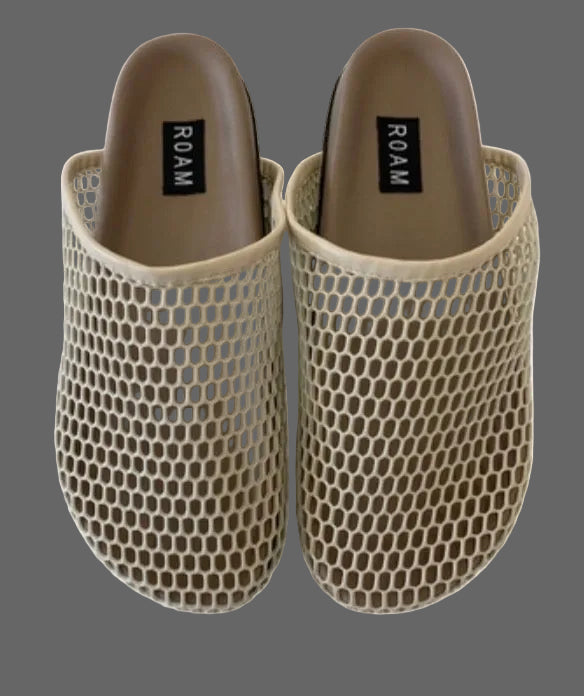 THE MESH CLOG (2 colors) - ROAM