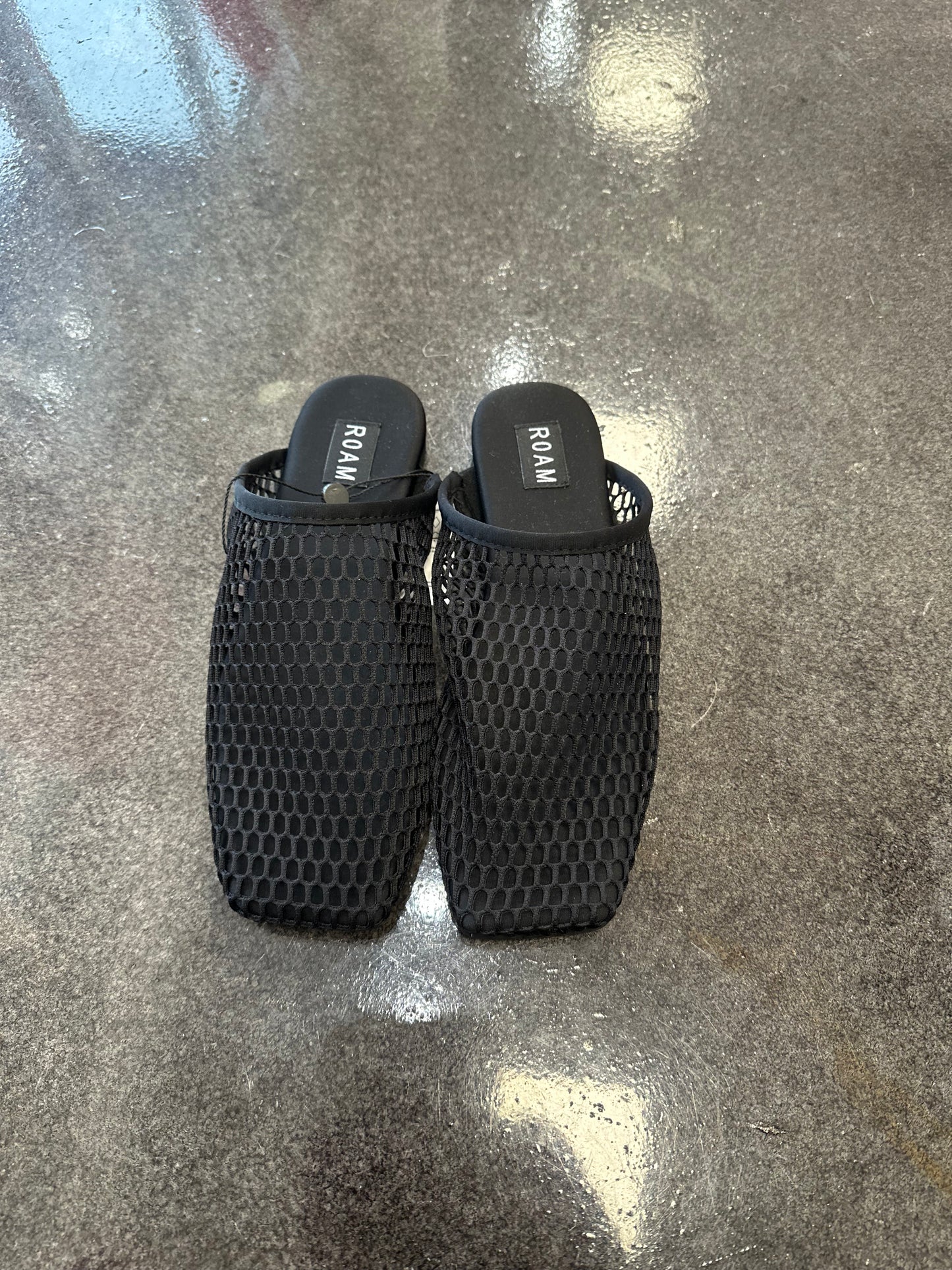 MESH BABOOSH MULE BLACK - Roam