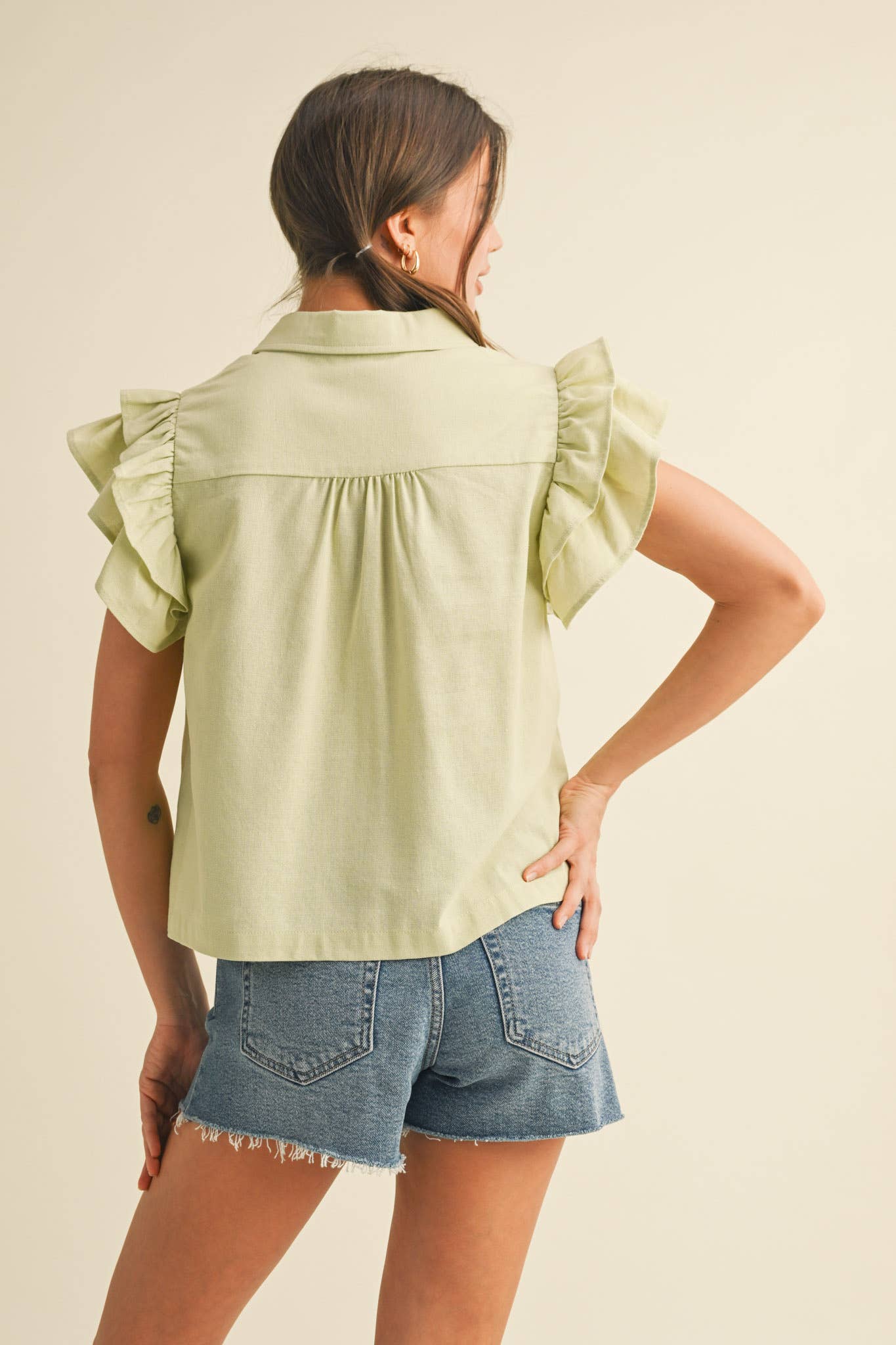 EMBROIDERED CUT OUT BUTTON DOWN TOP