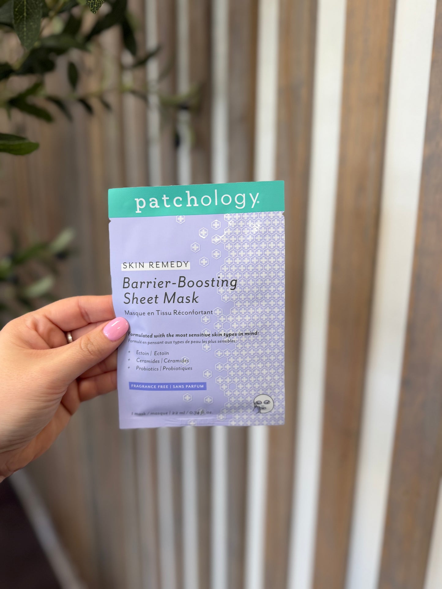 Skin barrier boosting sheet mask