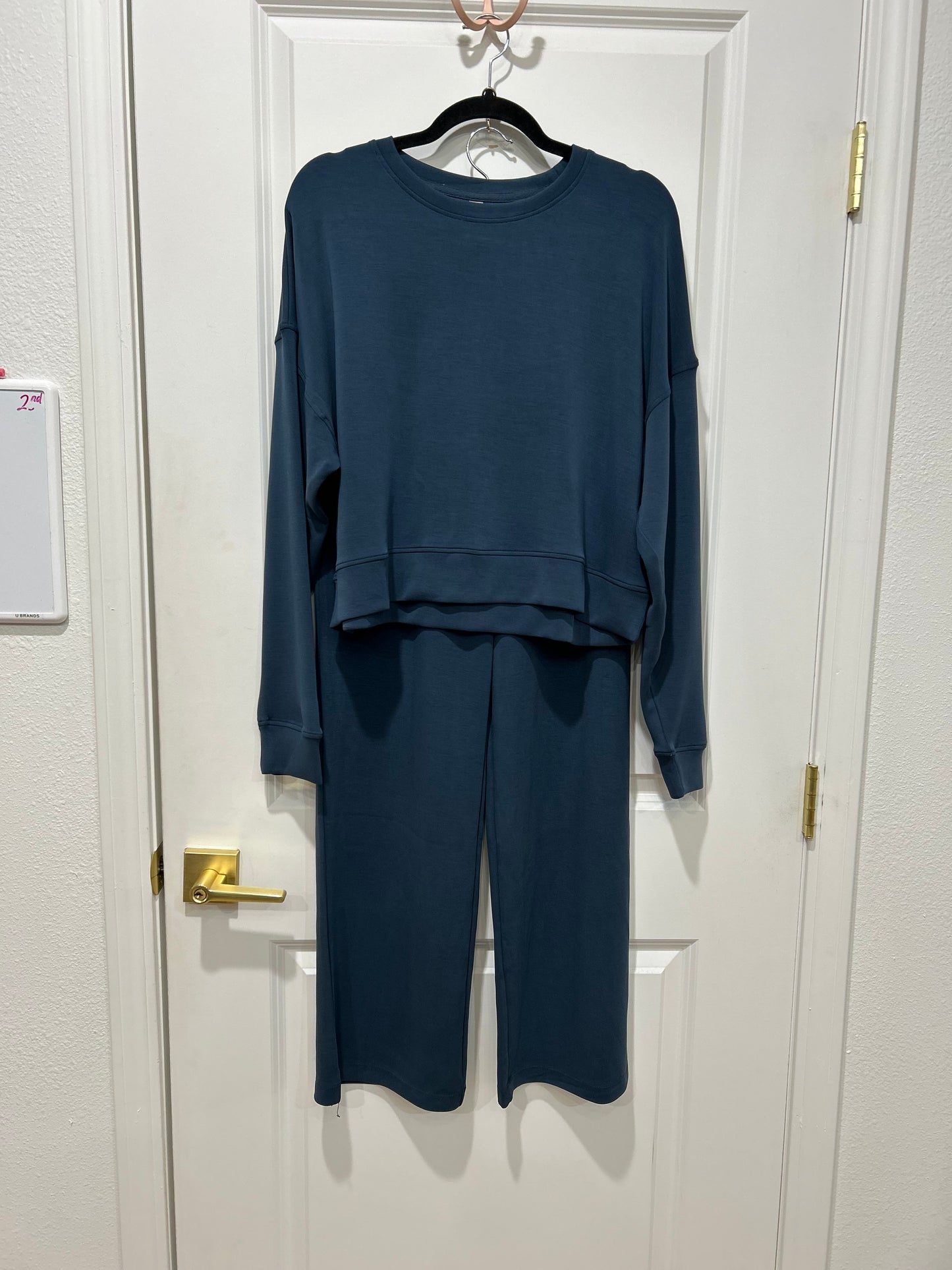 laguna sweatshirt pant set (3 colors)