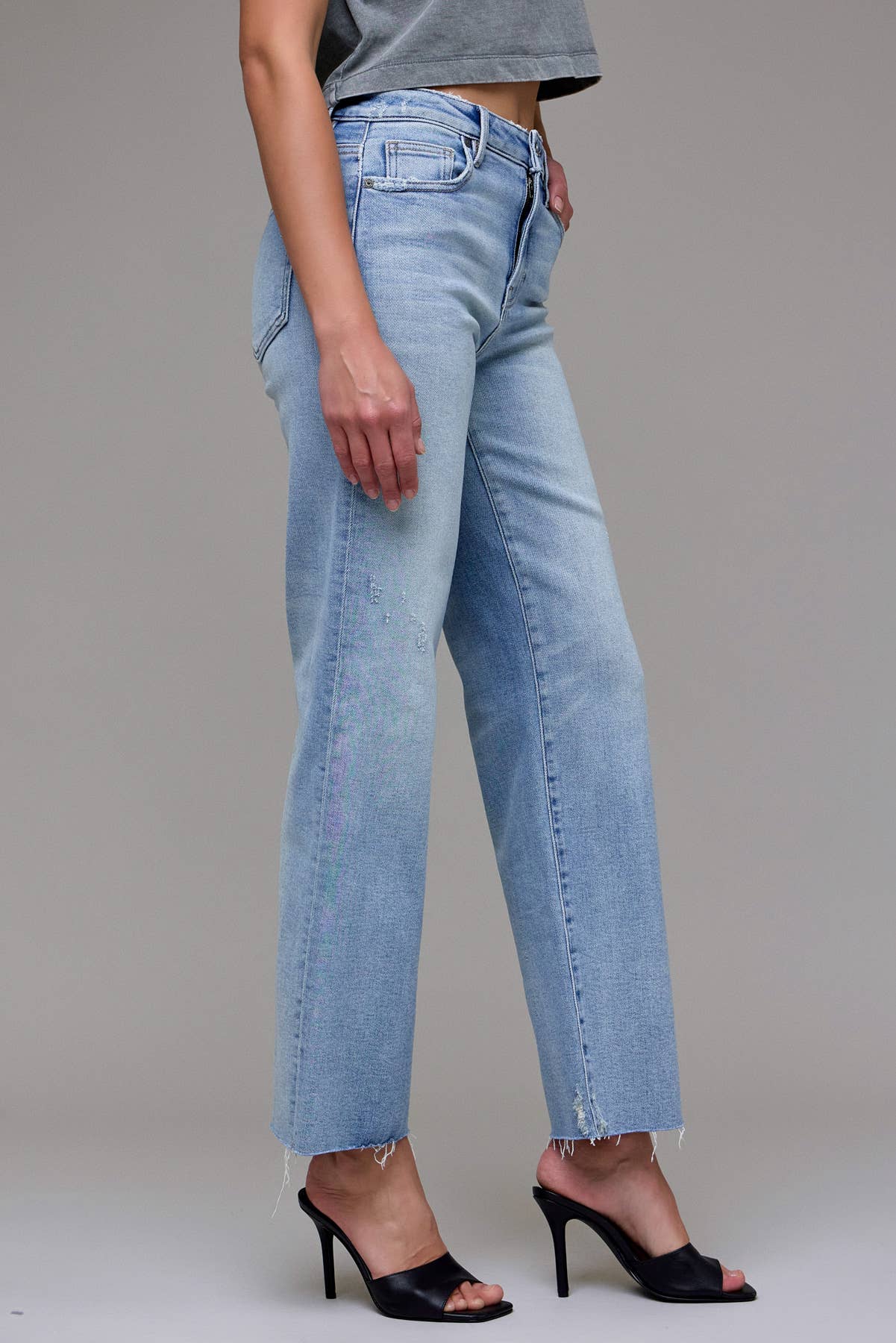 Light Wash Stretch Raw Hem Classic Straight