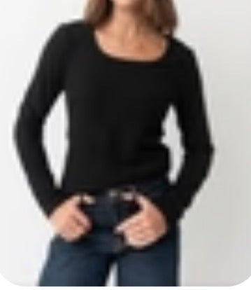 LS Scoop tee - black