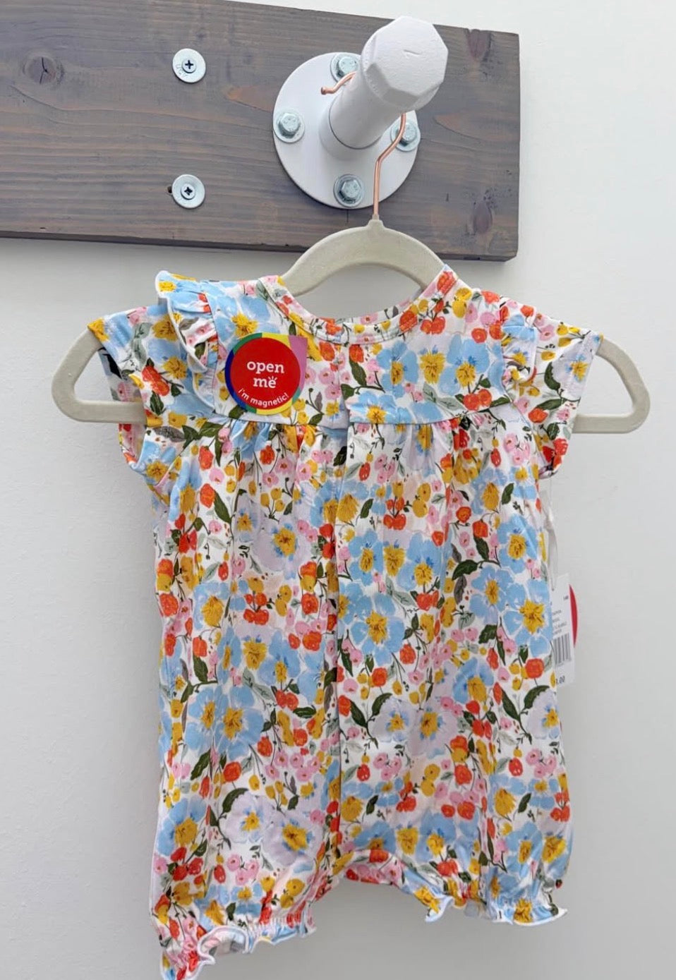 Seraphim’s bubble romper - magnetic me