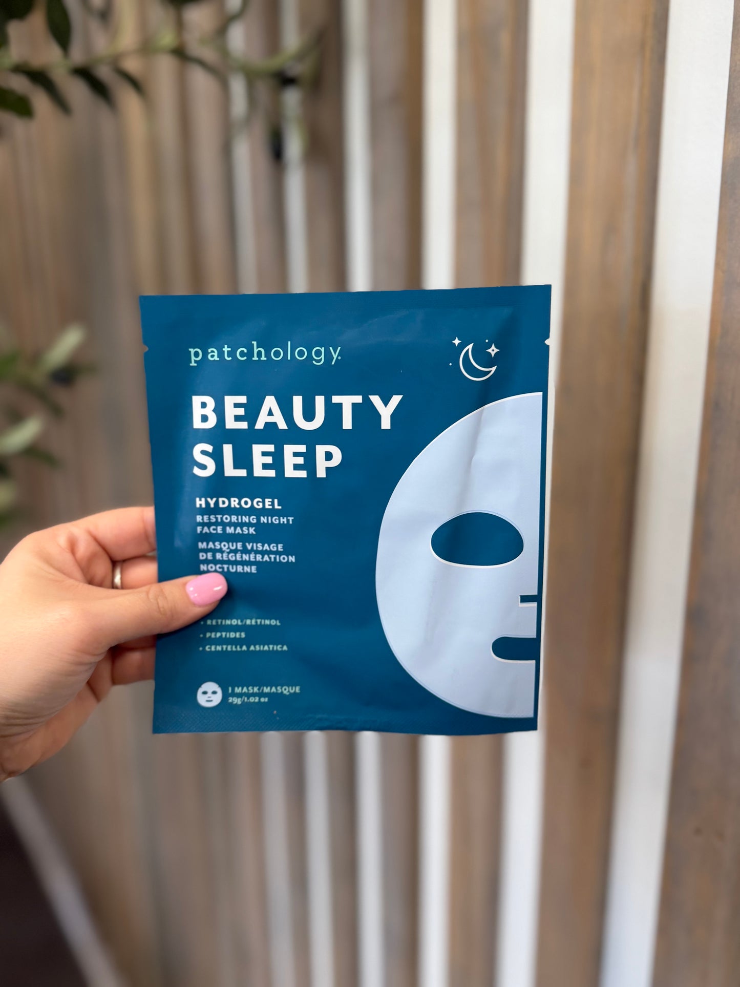 Beauty sleep hydrogel mask