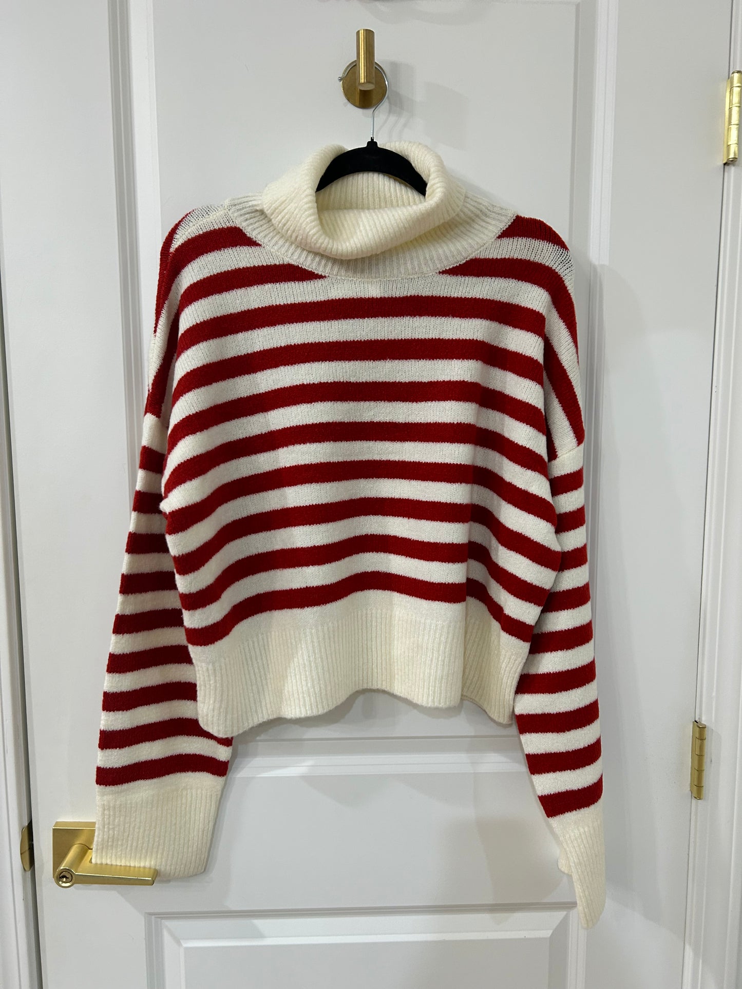 taylor cropped sweater