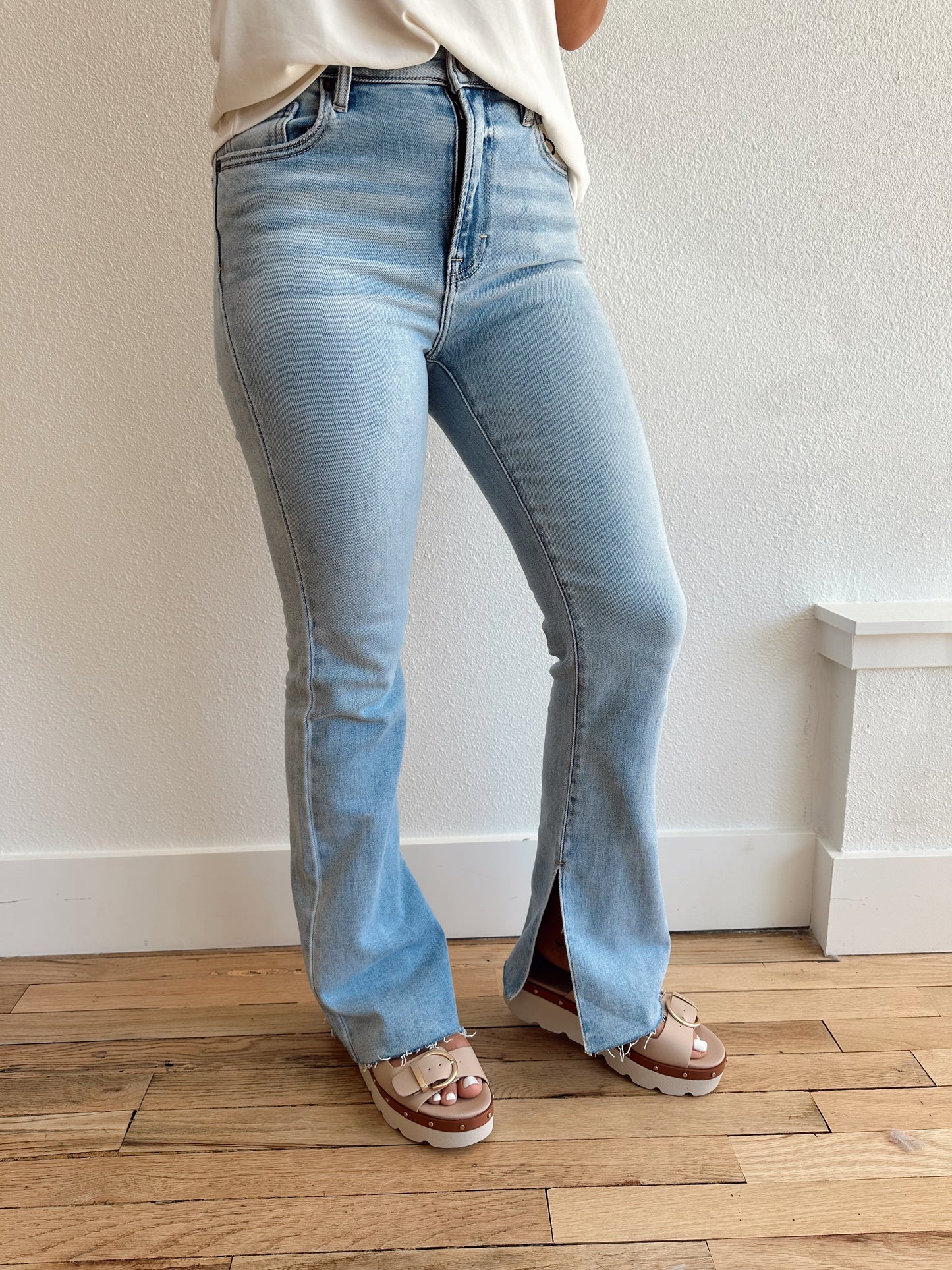 Hidden Ryan Bootcut Slit High Rise Jean