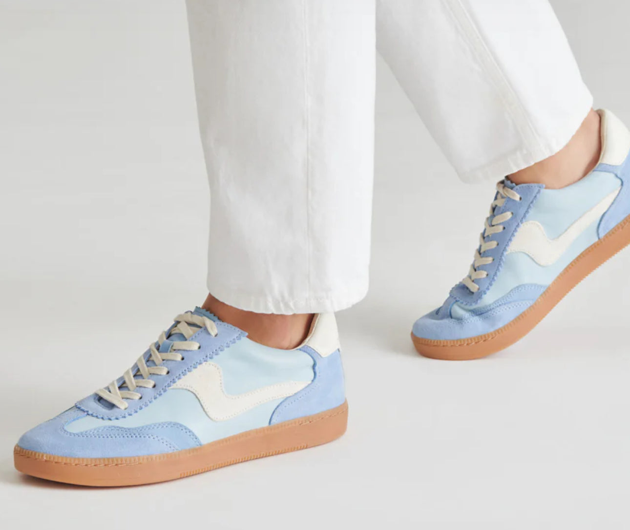 Dolce Vita Notice in blue