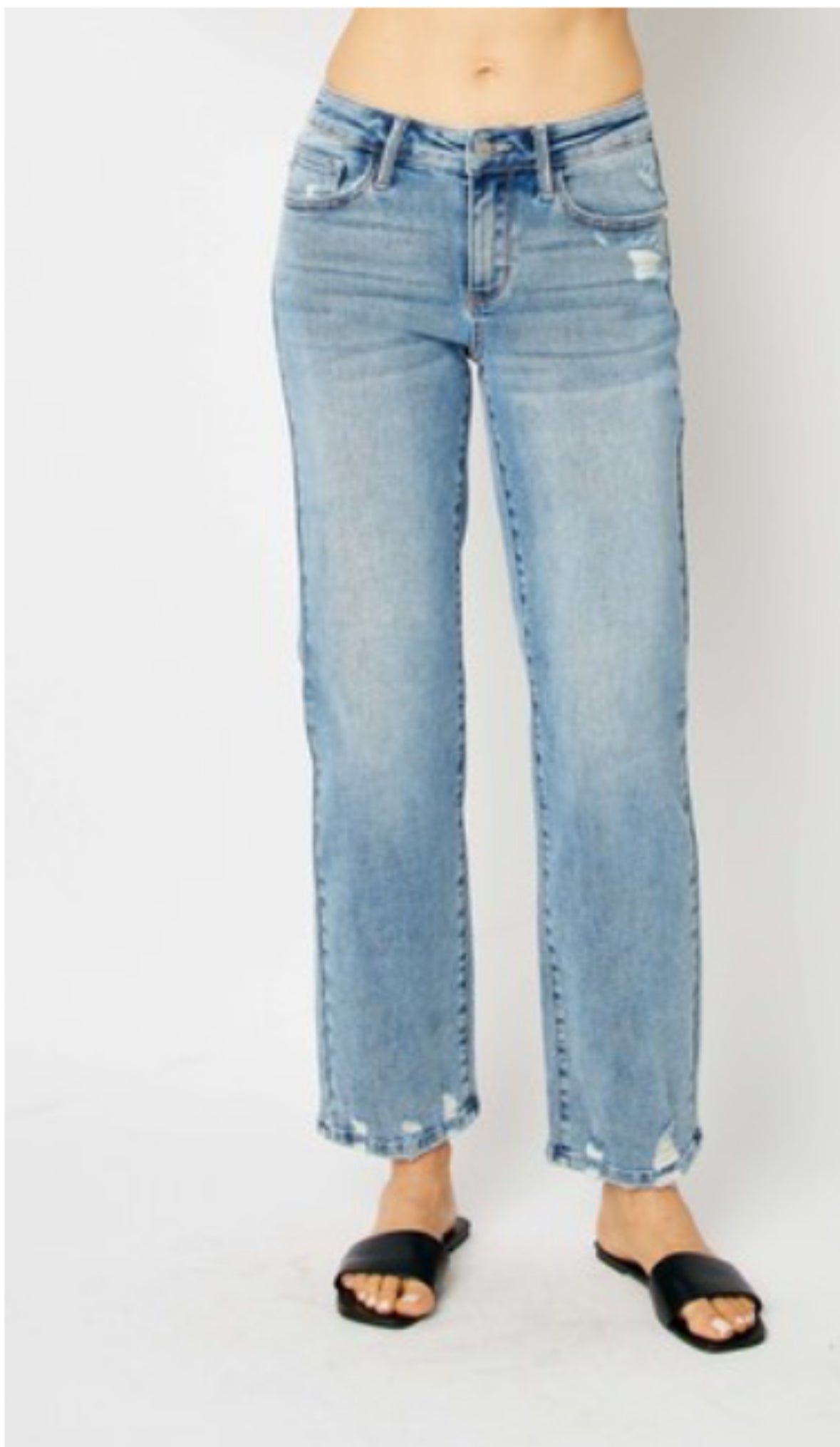 Medium Wash Straight - Judy Blue