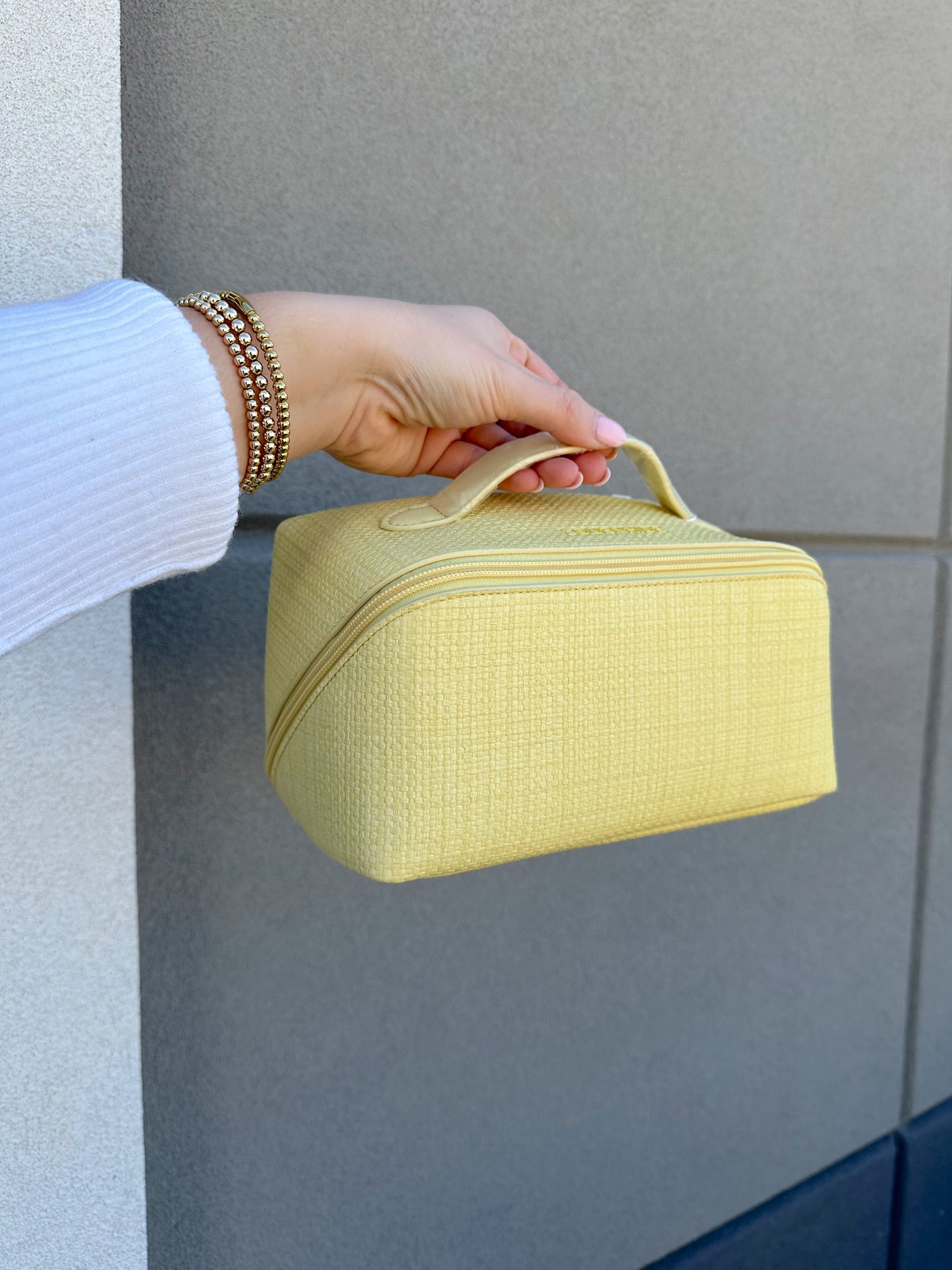 Mary cosmetic bag- lemon