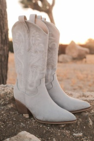 Maya Boot