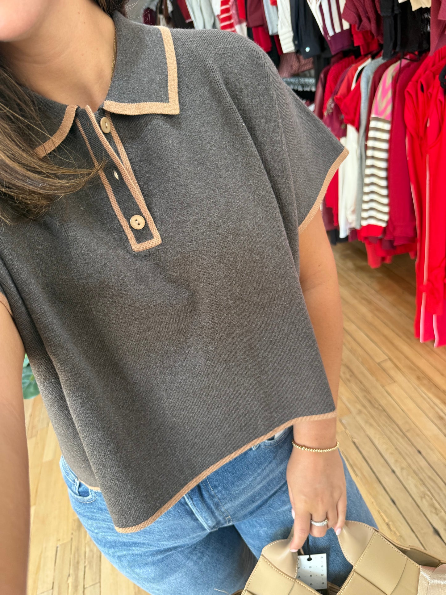 Walker collared top