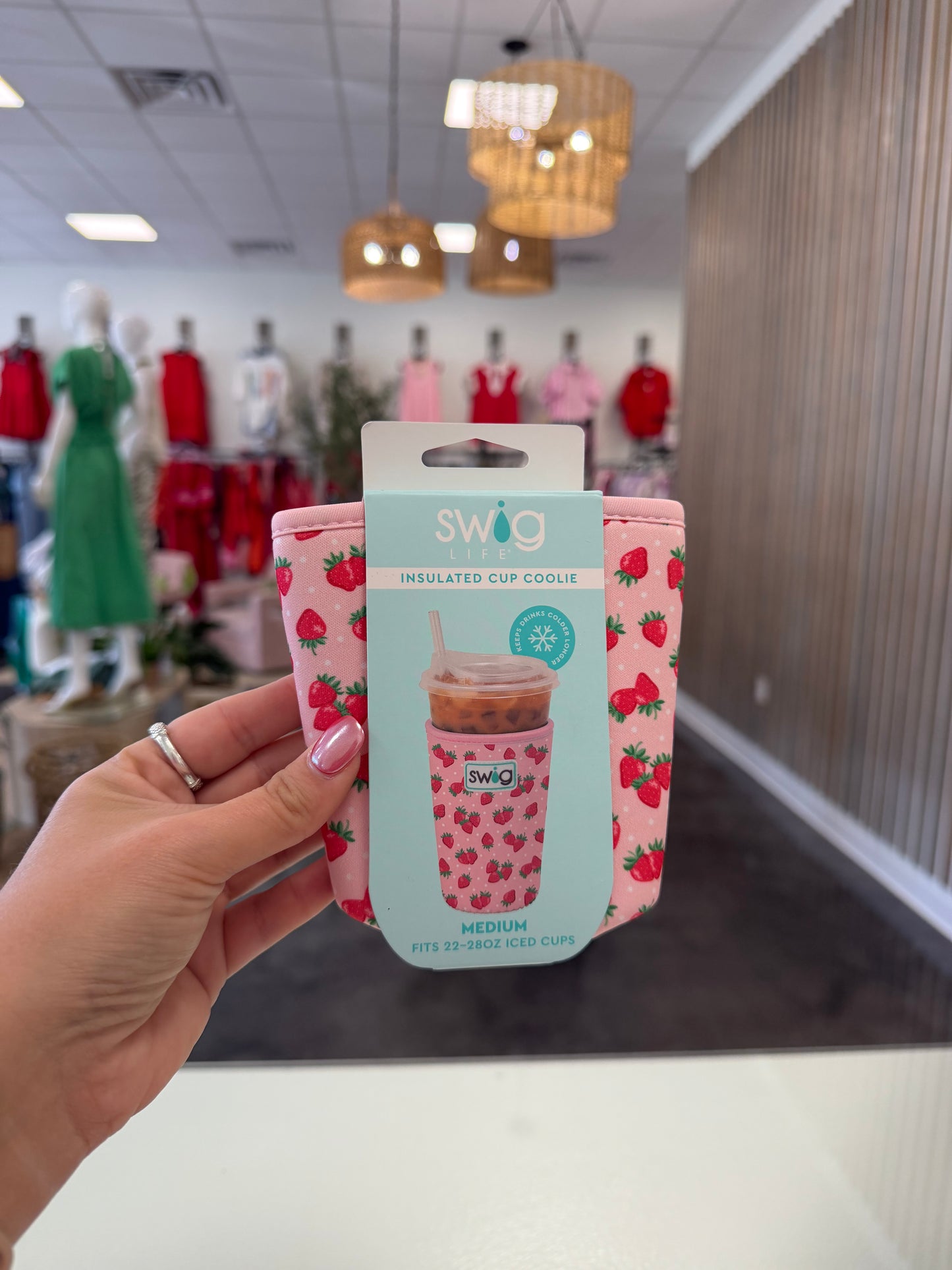 Swig coolie strawberry