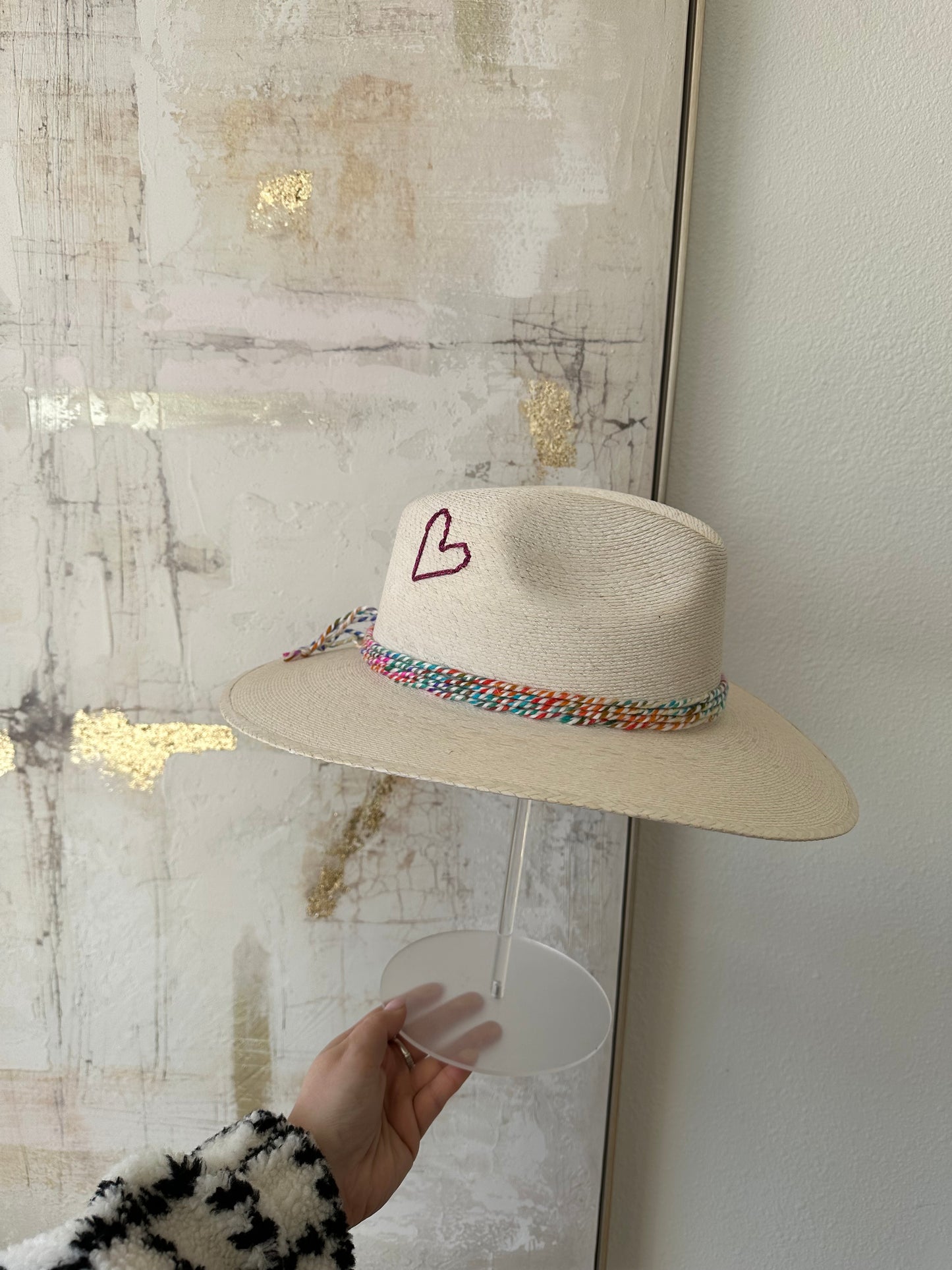 BALDIZ - embroidered heart hat