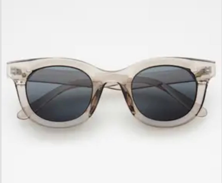 Deni Unisex Sunglasses Gray