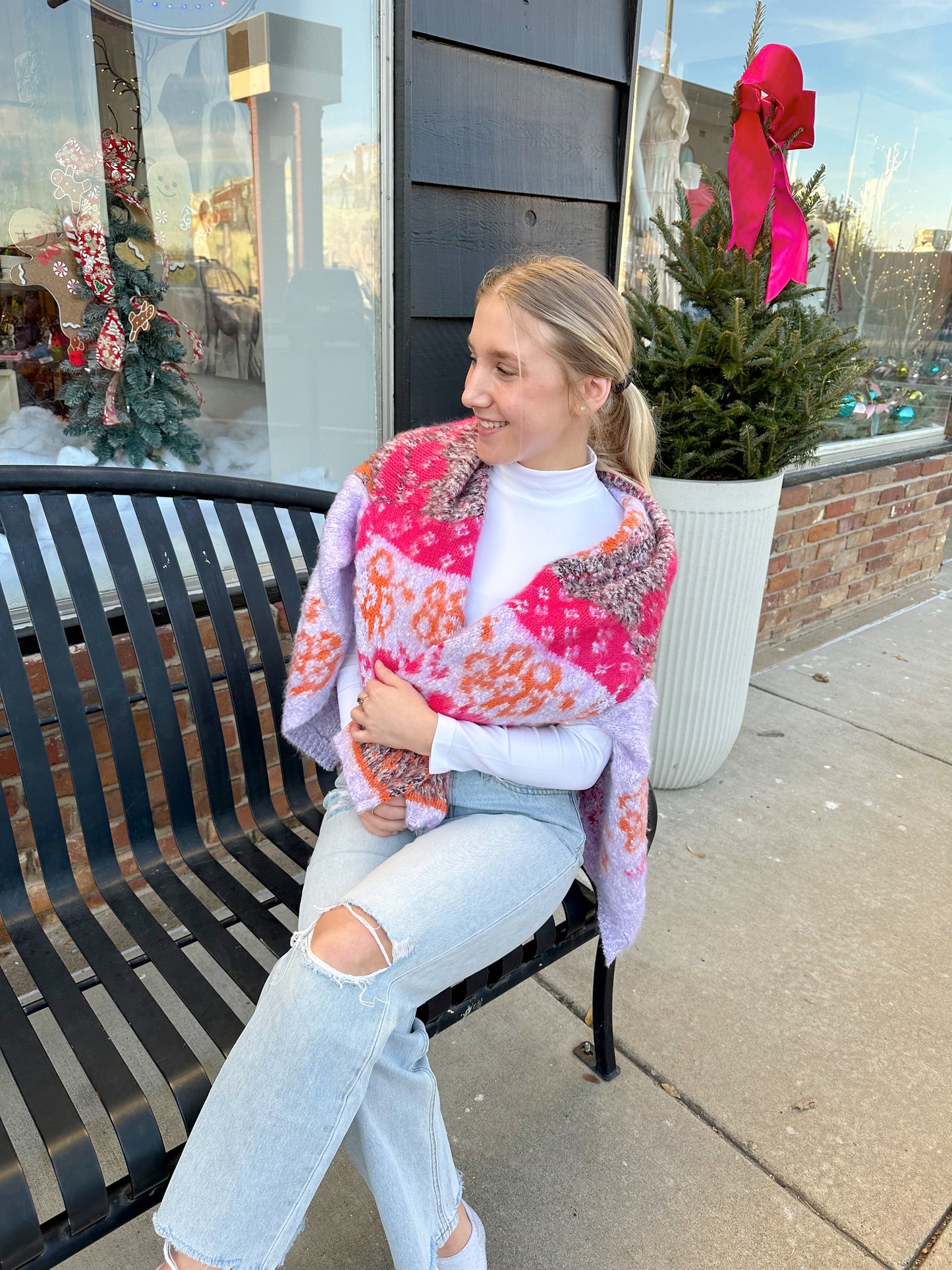 Lavish Cardi