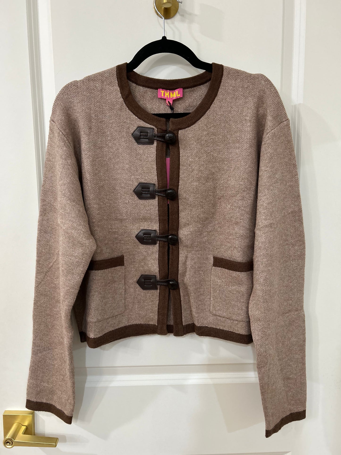 button knit cardigan