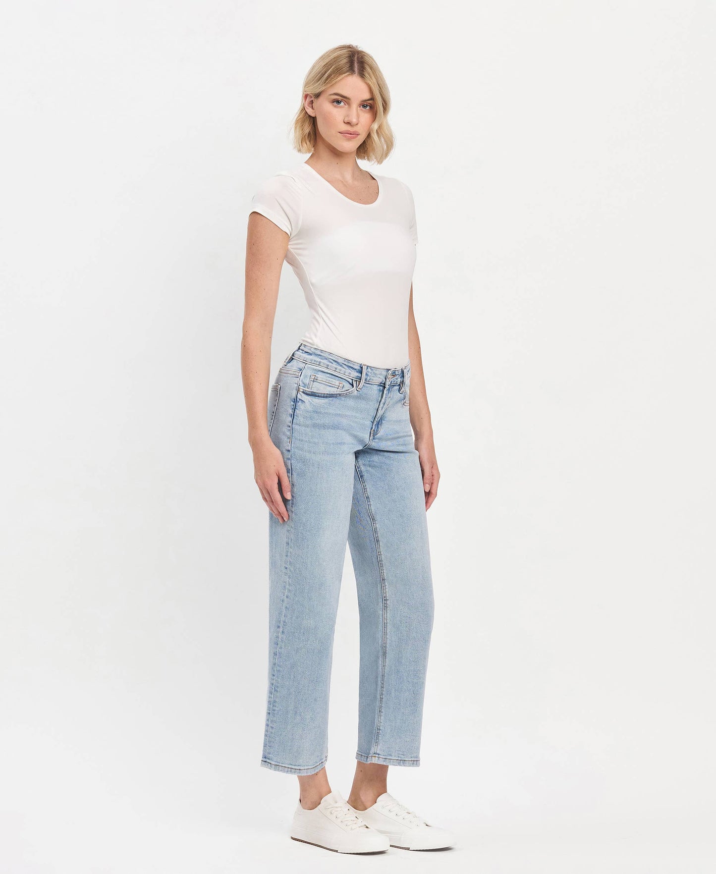 MID RISE DAD JEANS