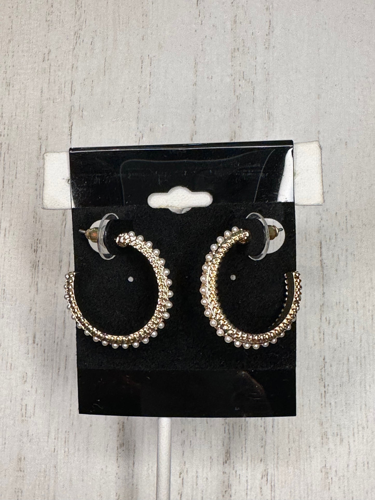 Pearl hoop earring