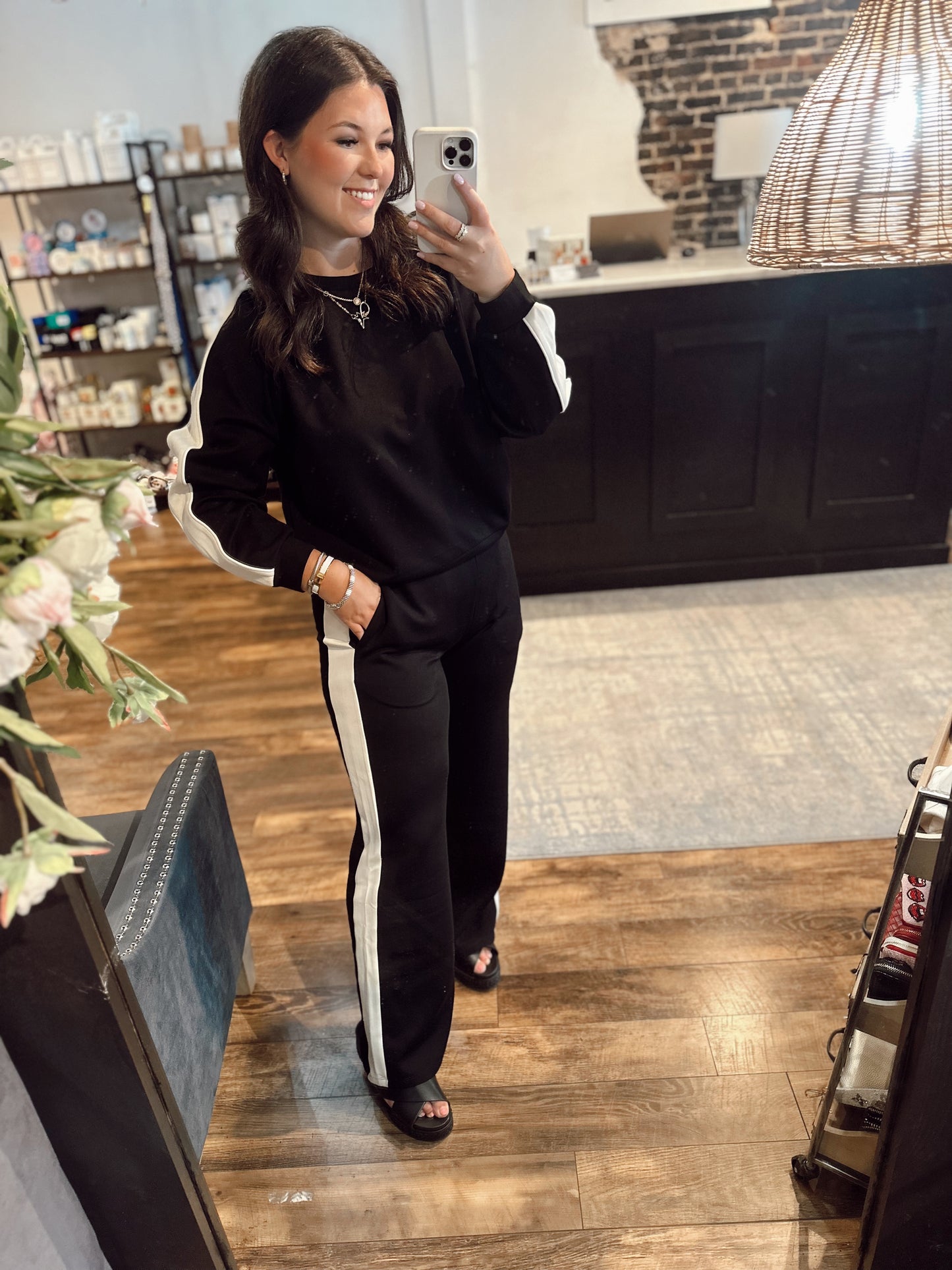 Side Stripe Wide leg pants