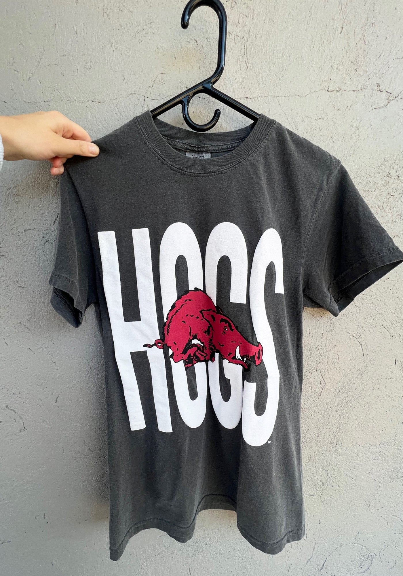 Hogs Tee