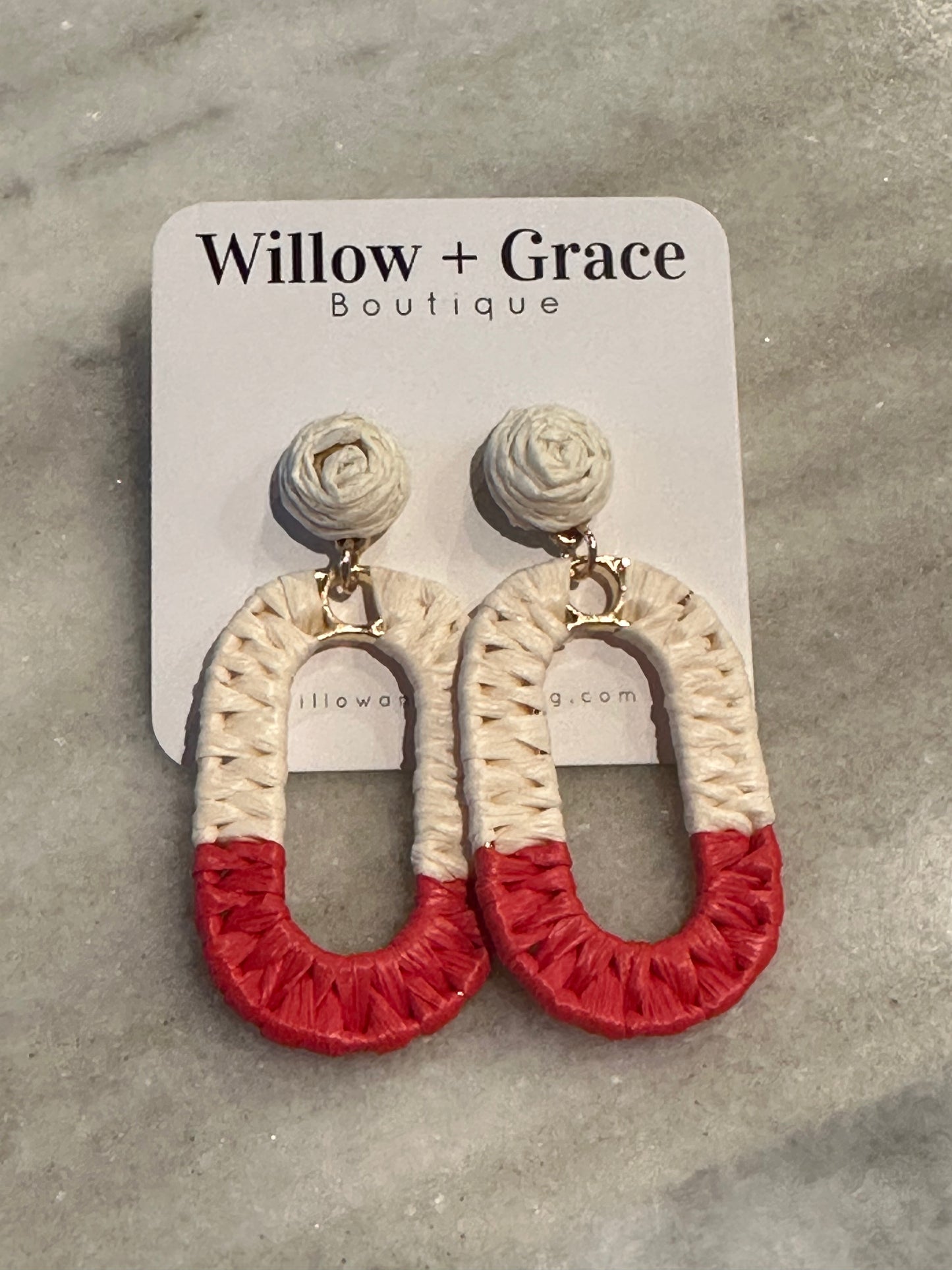 Red raffia earring