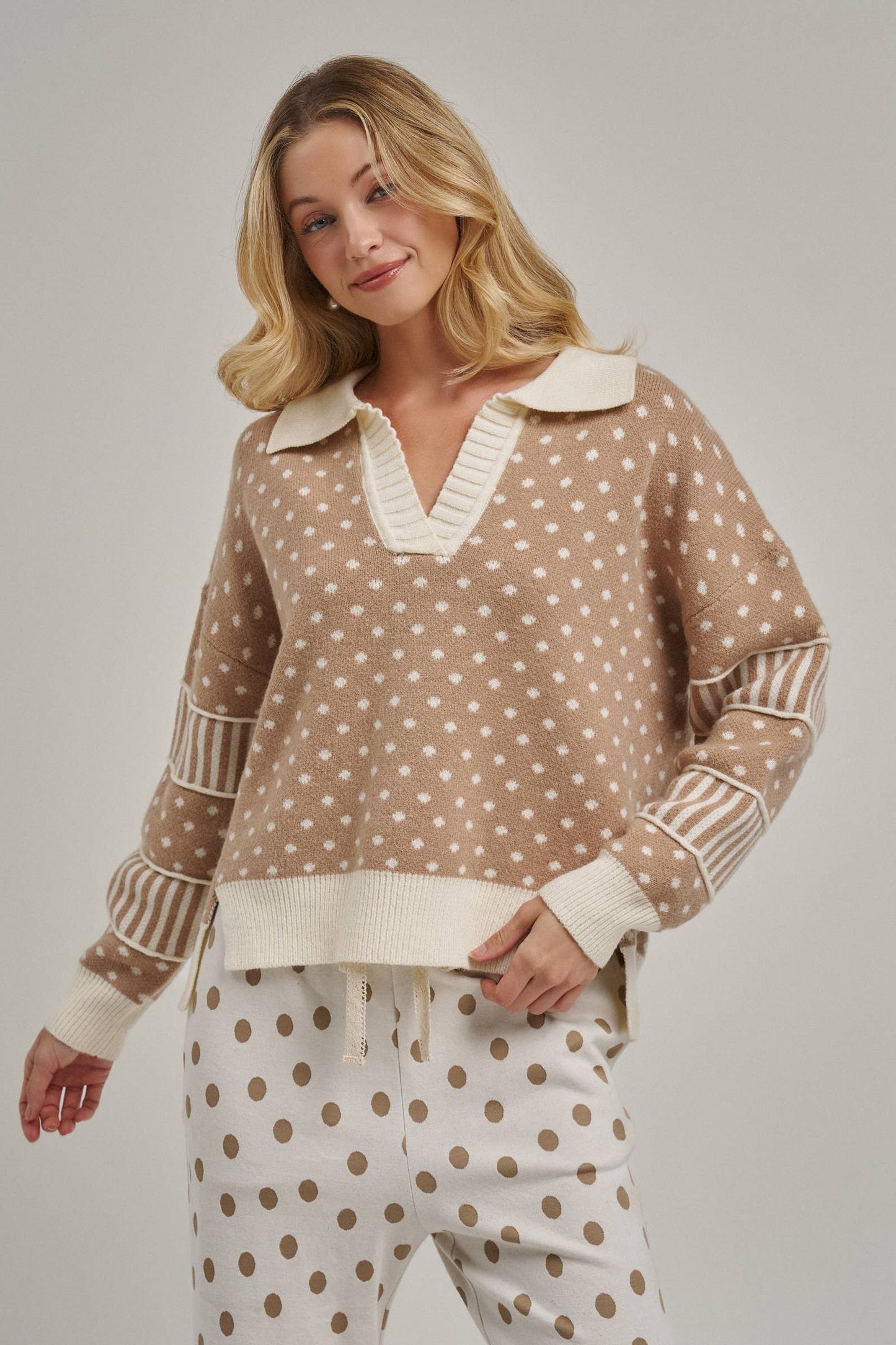 LOOSE FIT POLA DOT FALL SWEATER TOP