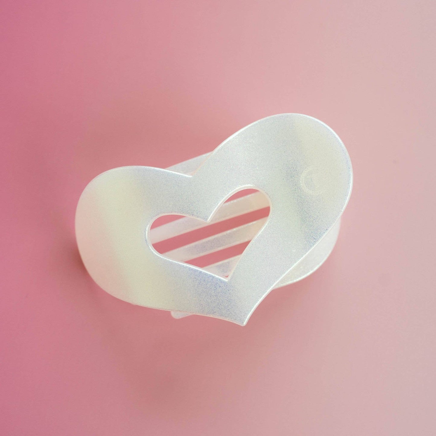 Mother of Pearl Heart Flat Clip