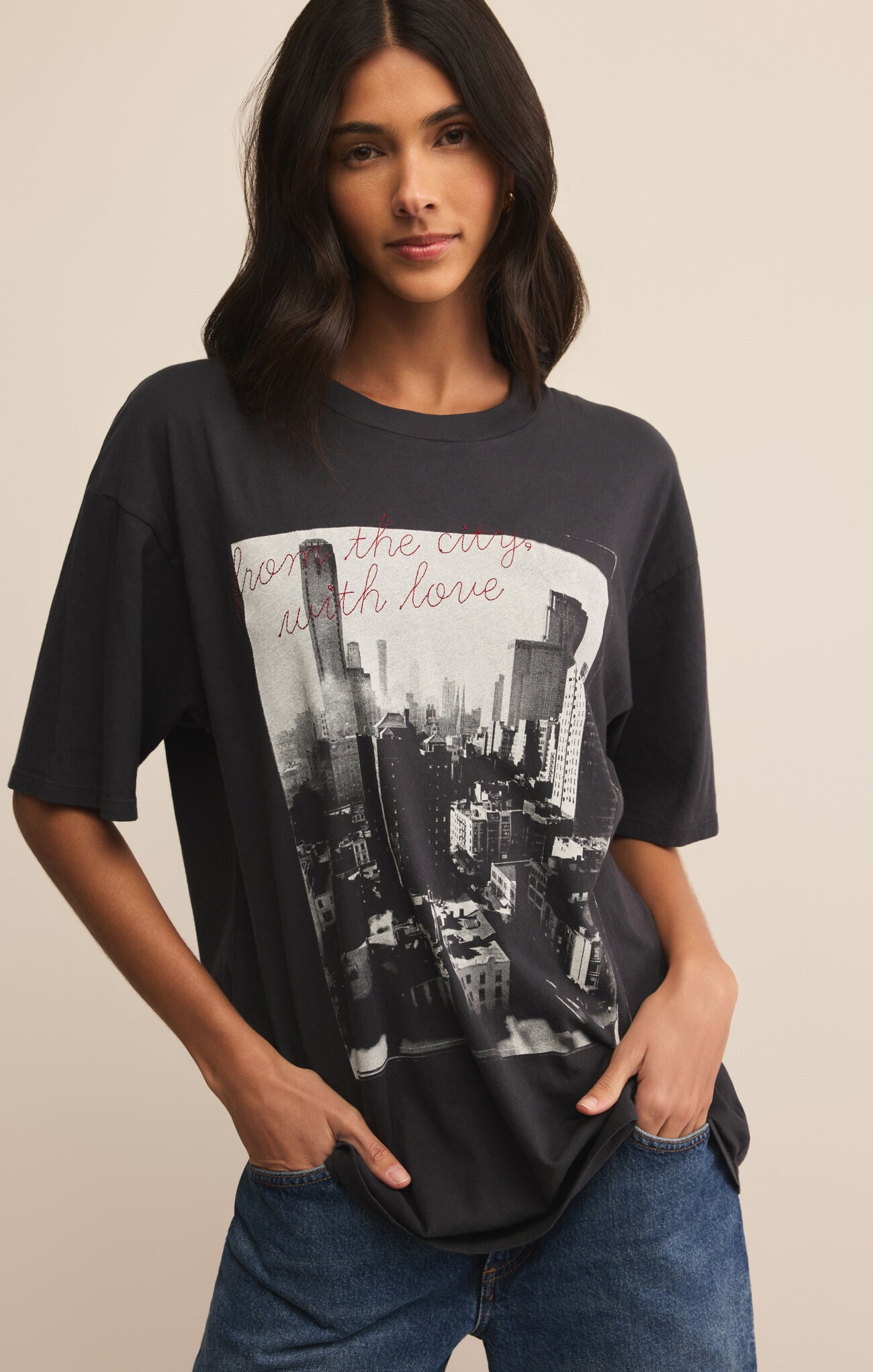 Big Apple City Tee black sand- Z Supply