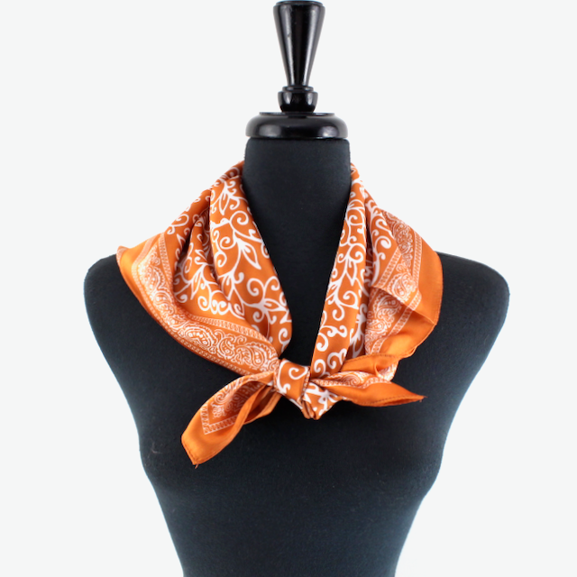 S25189 Lightweight Square Scarf