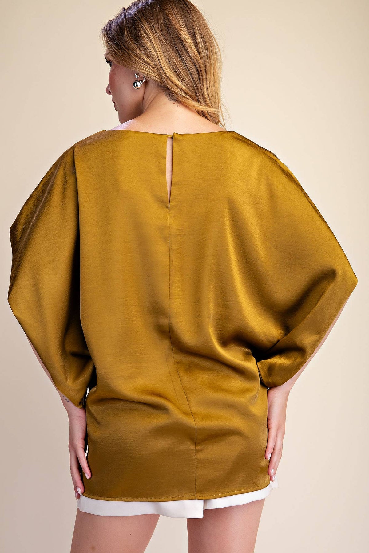Drop Shoulder Flowy Wide Sleeve Oversized Top