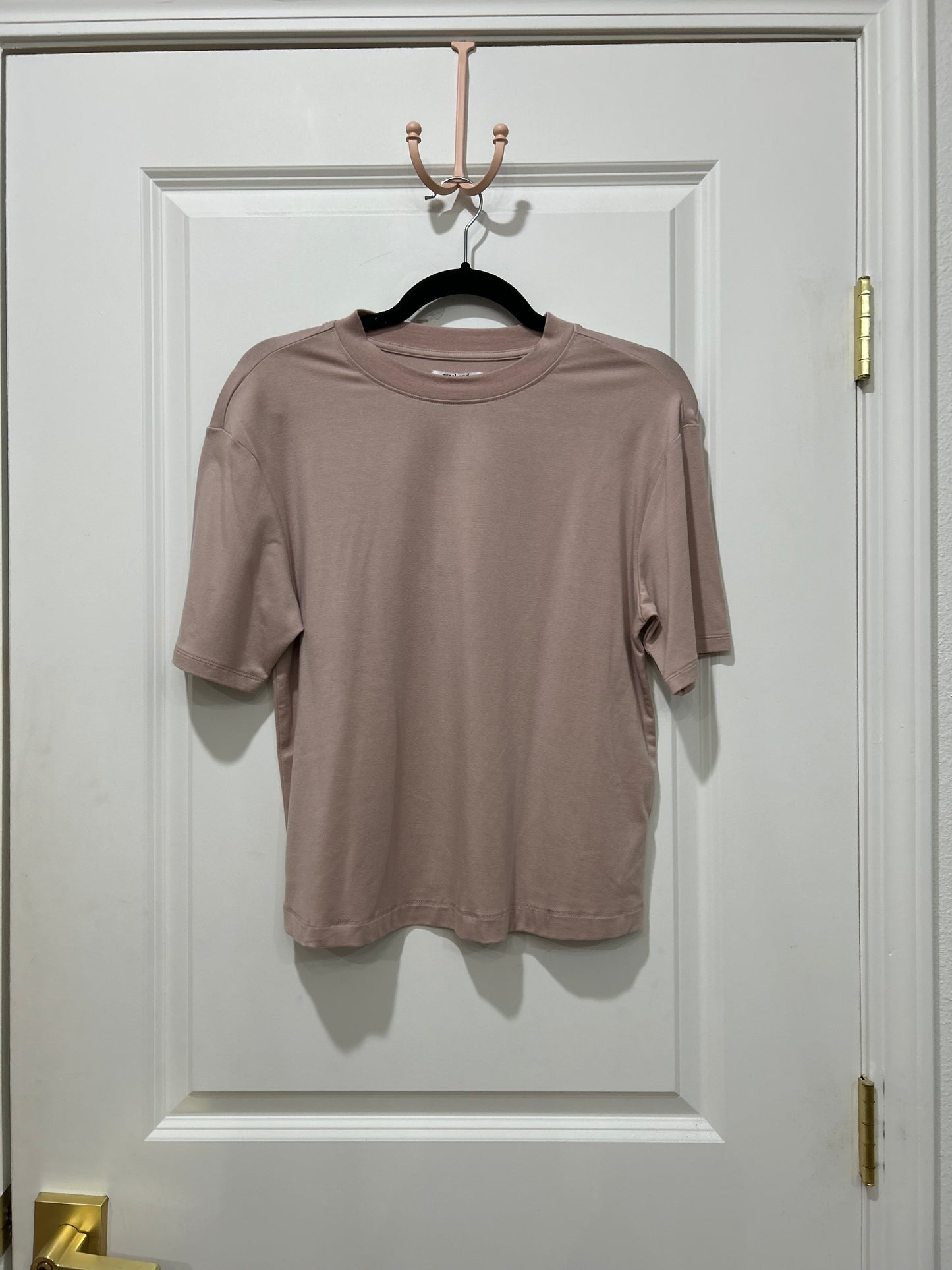 Tan short sleeve basic