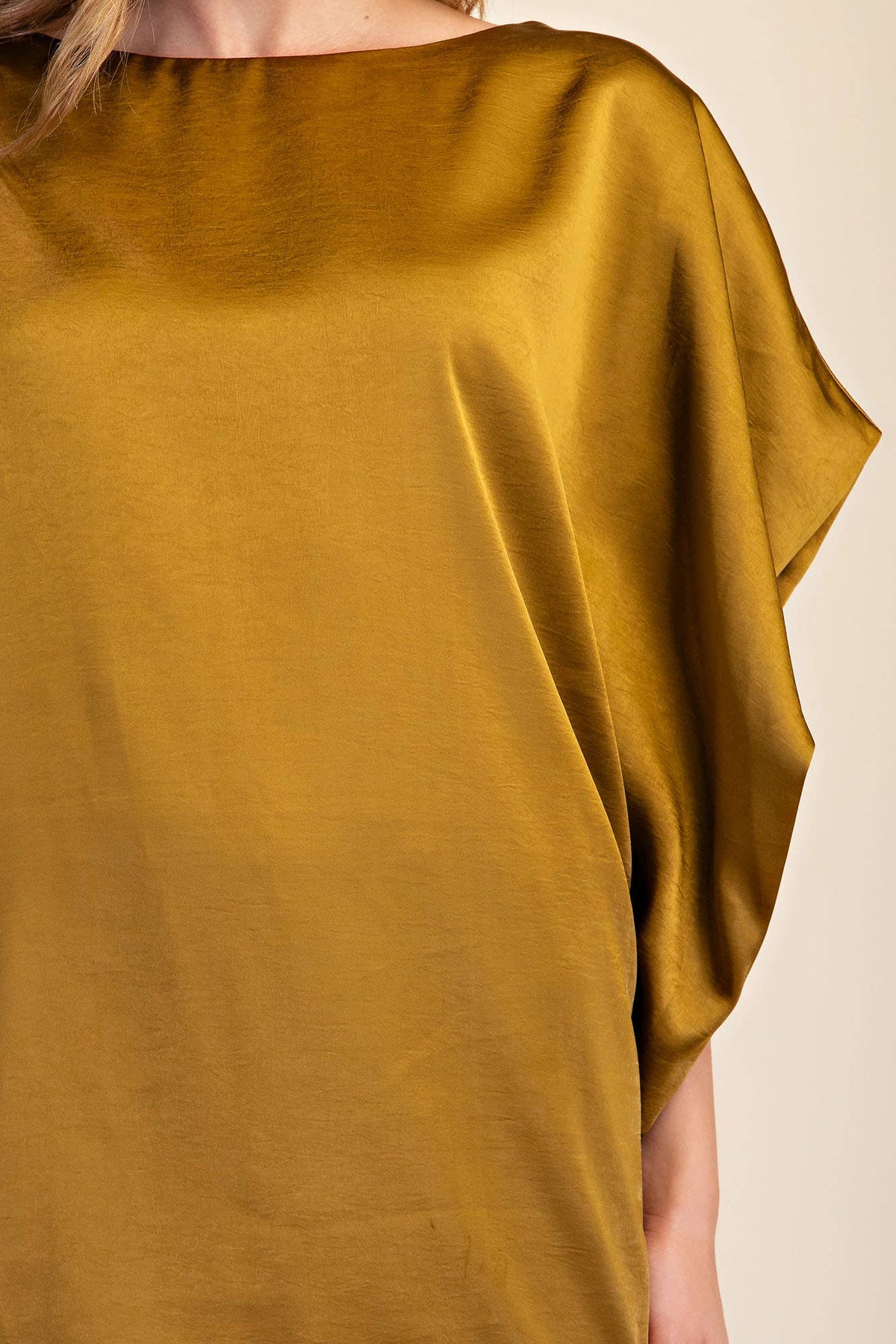 Drop Shoulder Flowy Wide Sleeve Oversized Top