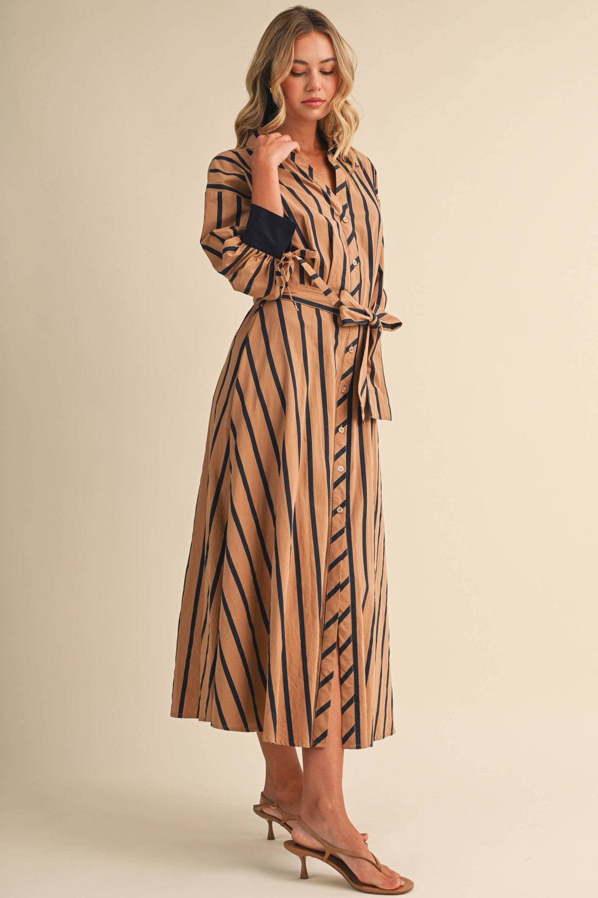 ID10703 STRIPED PRINT PINTUCK DETAIL WAIST MIDI SHIRT DRESS
