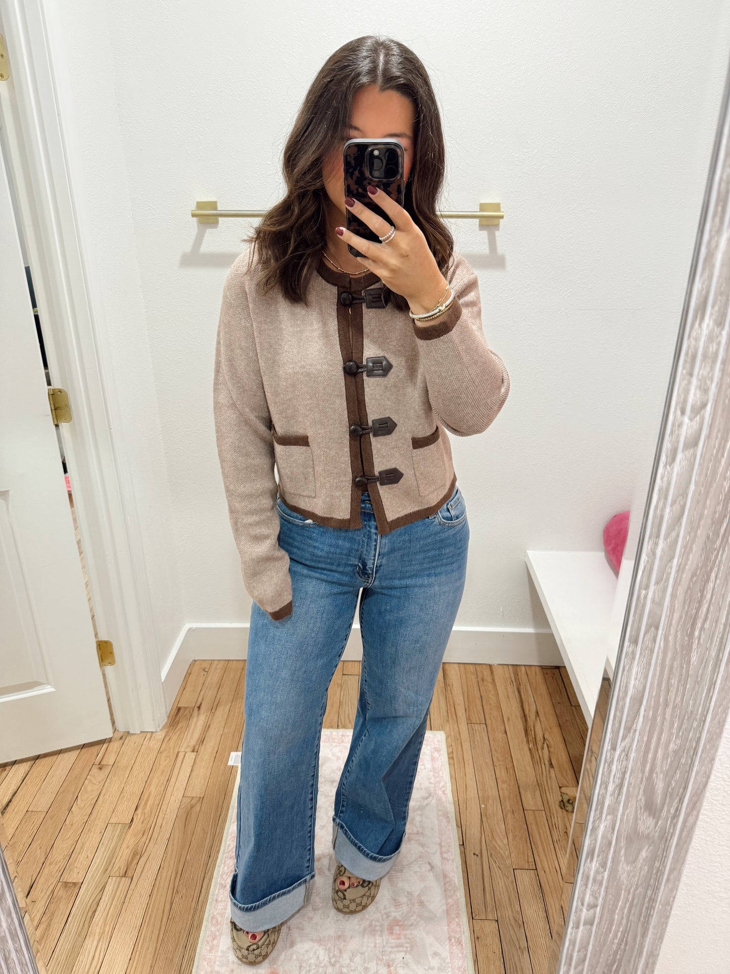 button knit cardigan