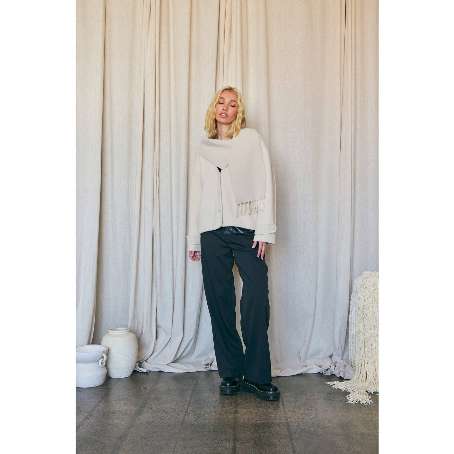 SCARF V-NECK DOUBLE-SIDED COAT (2 colors)