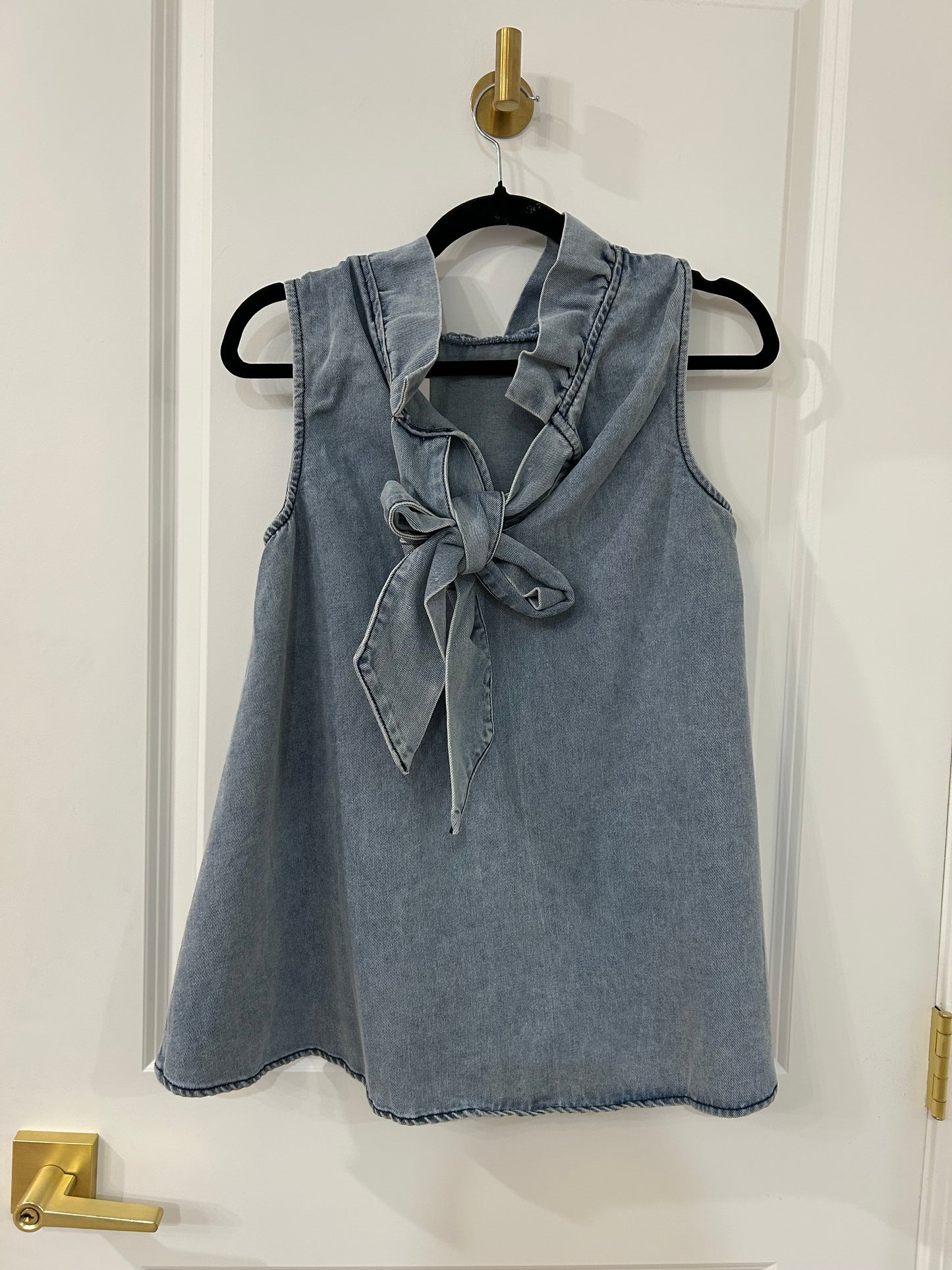 Ruffle neck washed top