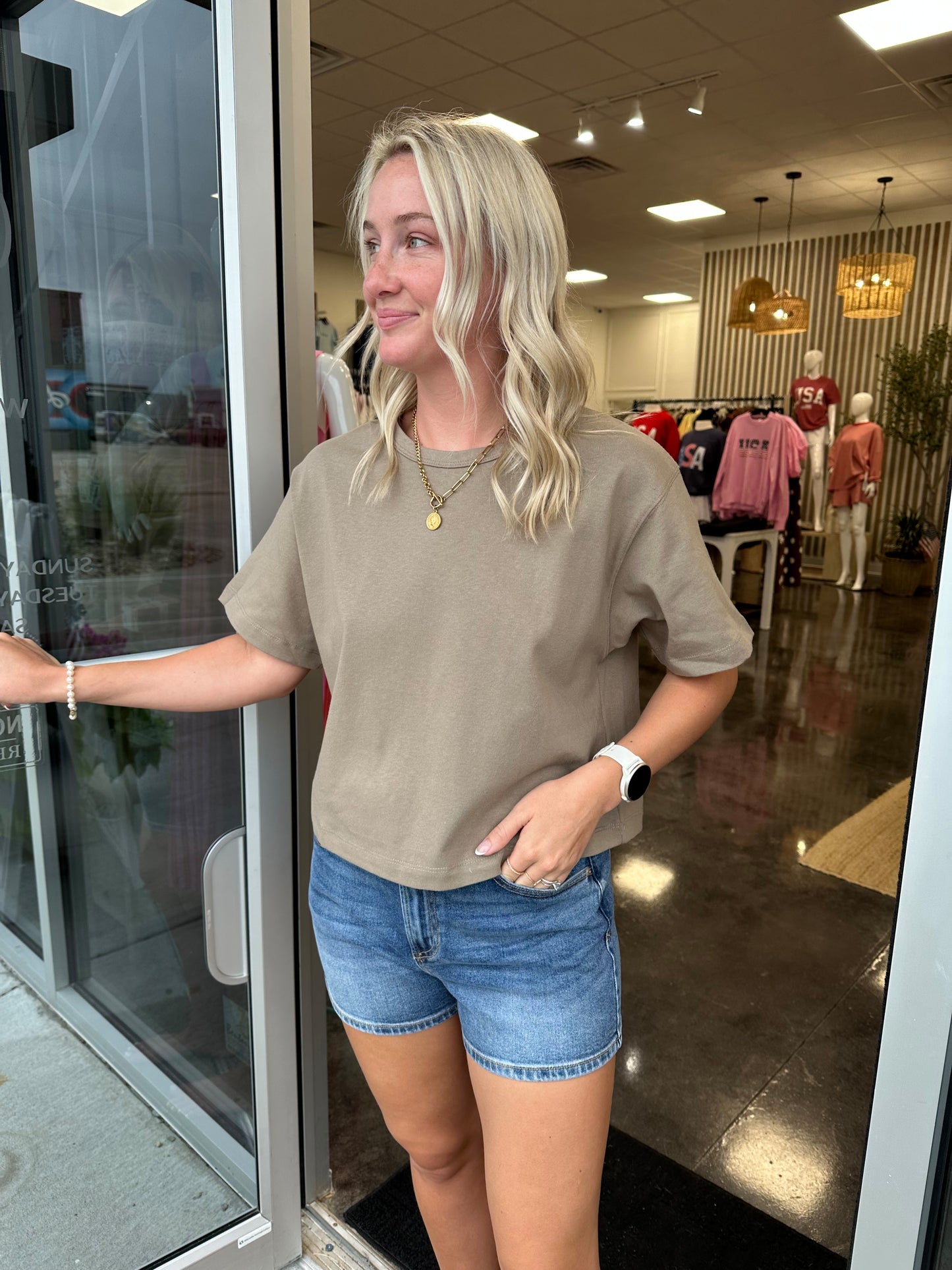 SOLID KNIT CREW TEE olive - Karlie