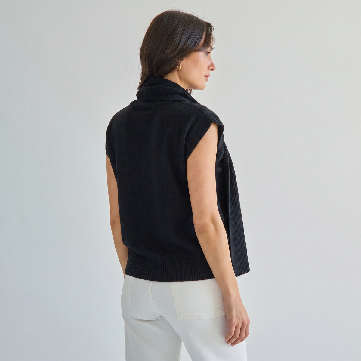 AT3382 Scarf sweater