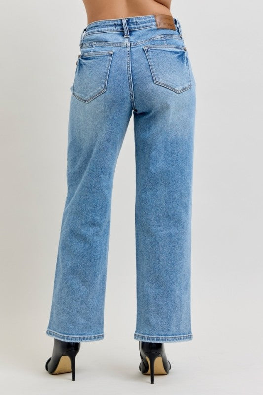 JUDY BLUE mid rise tummy control straight jean