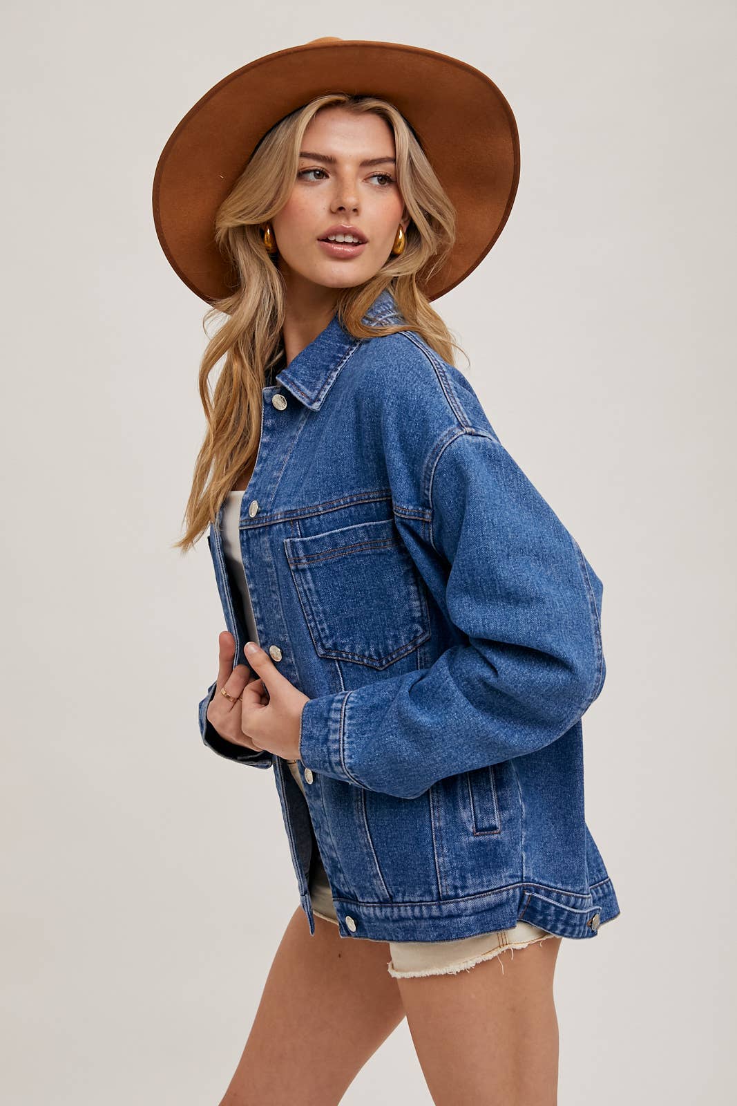 DENIM BUTTON DOWN OVERSIZED JACKET