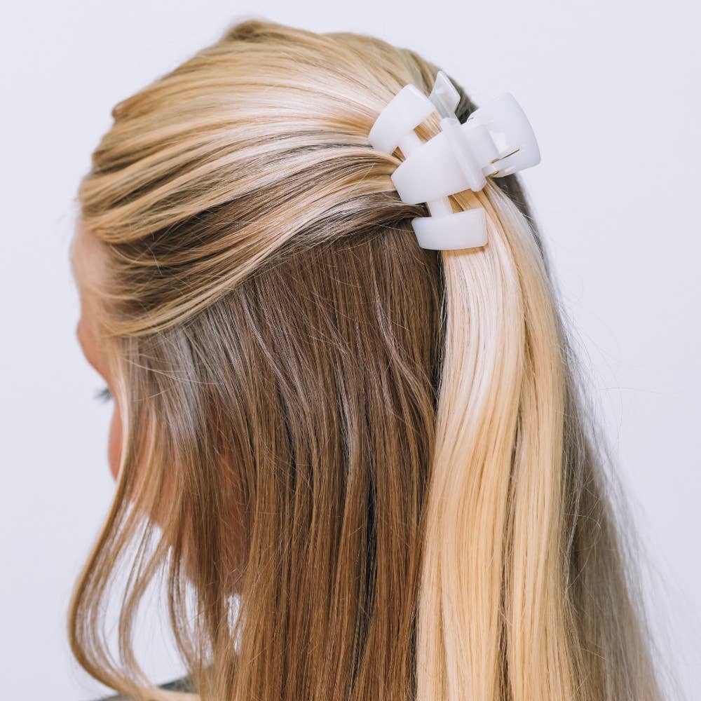 Classic | Coconut White | Petite Claw Clip