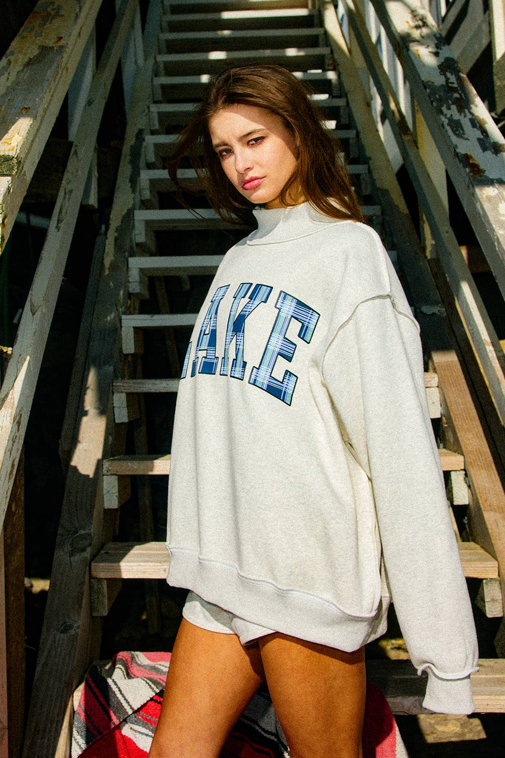'LAKE & MOUNTAIN' Mock-neck Sweatshirt