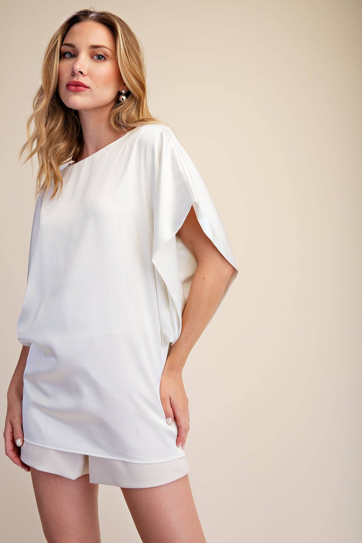 Drop Shoulder Flowy Wide Sleeve Oversized Top