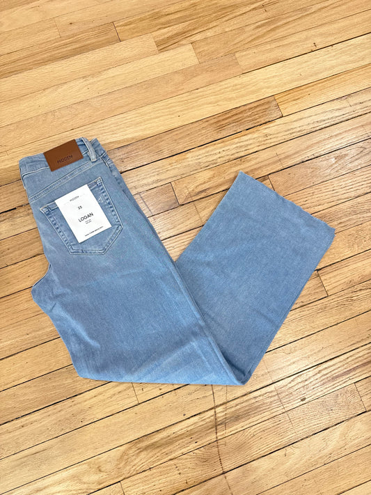 Hidden mid rise vintage wash